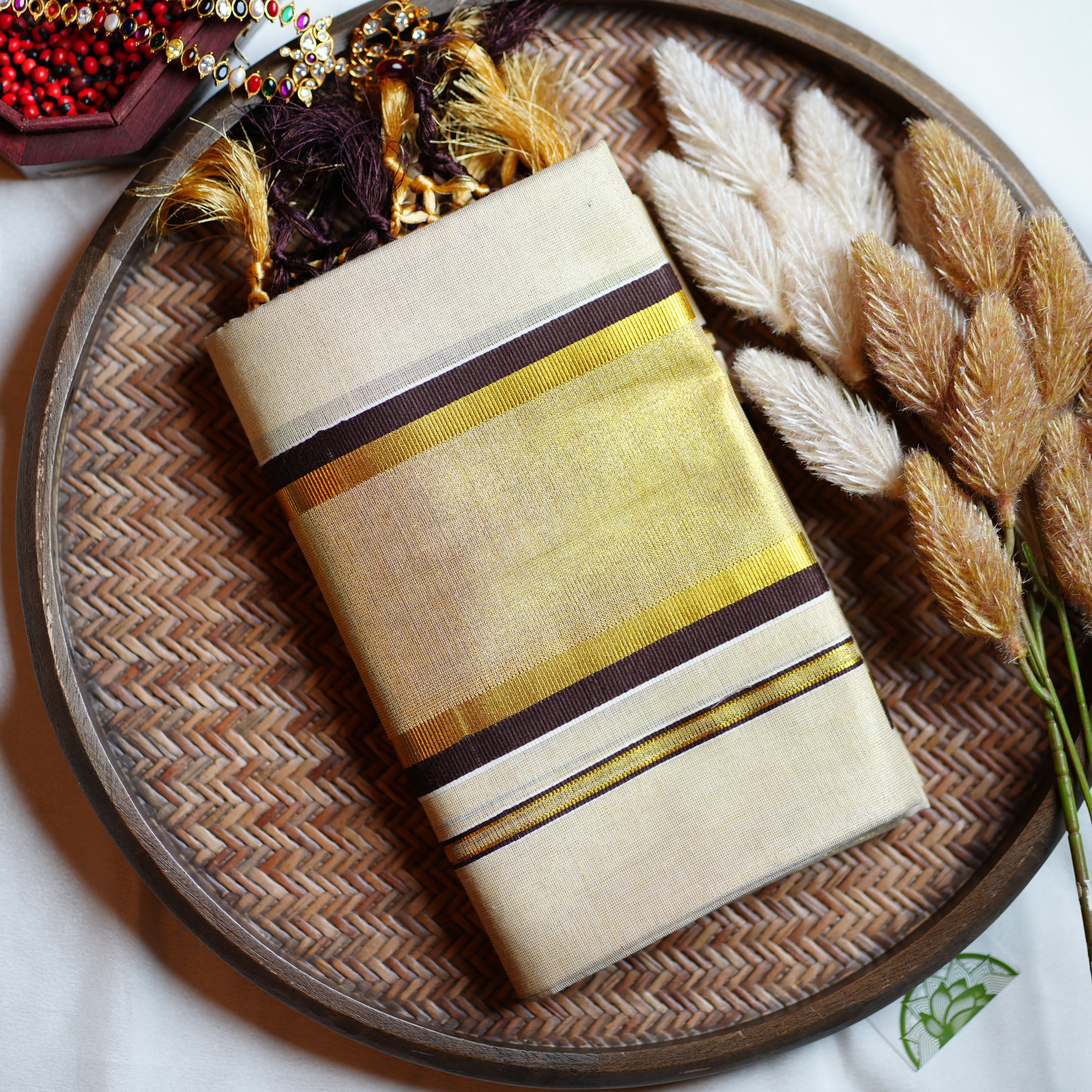 🌰 Sophisticated Coffee Brown & Gold Tissue Kerala Single Set Mundu ✨