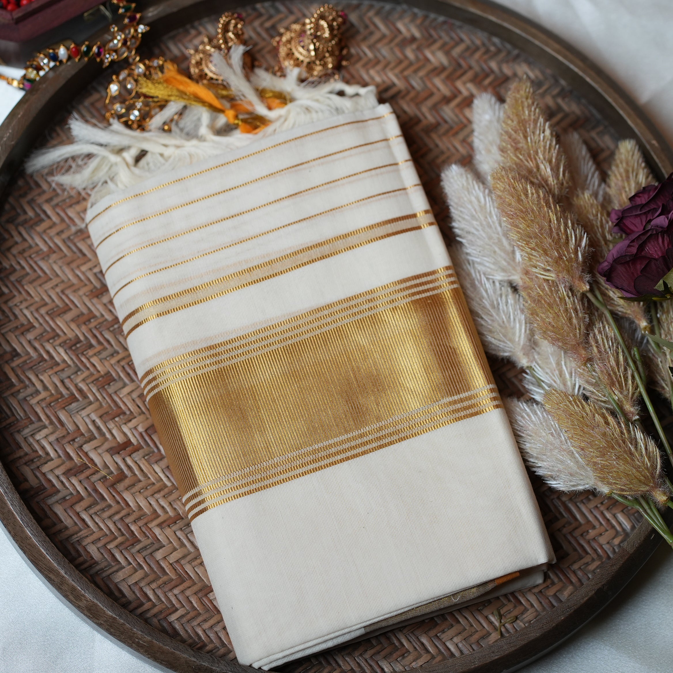 ⨠Timeless Elegance: The Premium Cotton Kerala Single Set Mundu đŋ