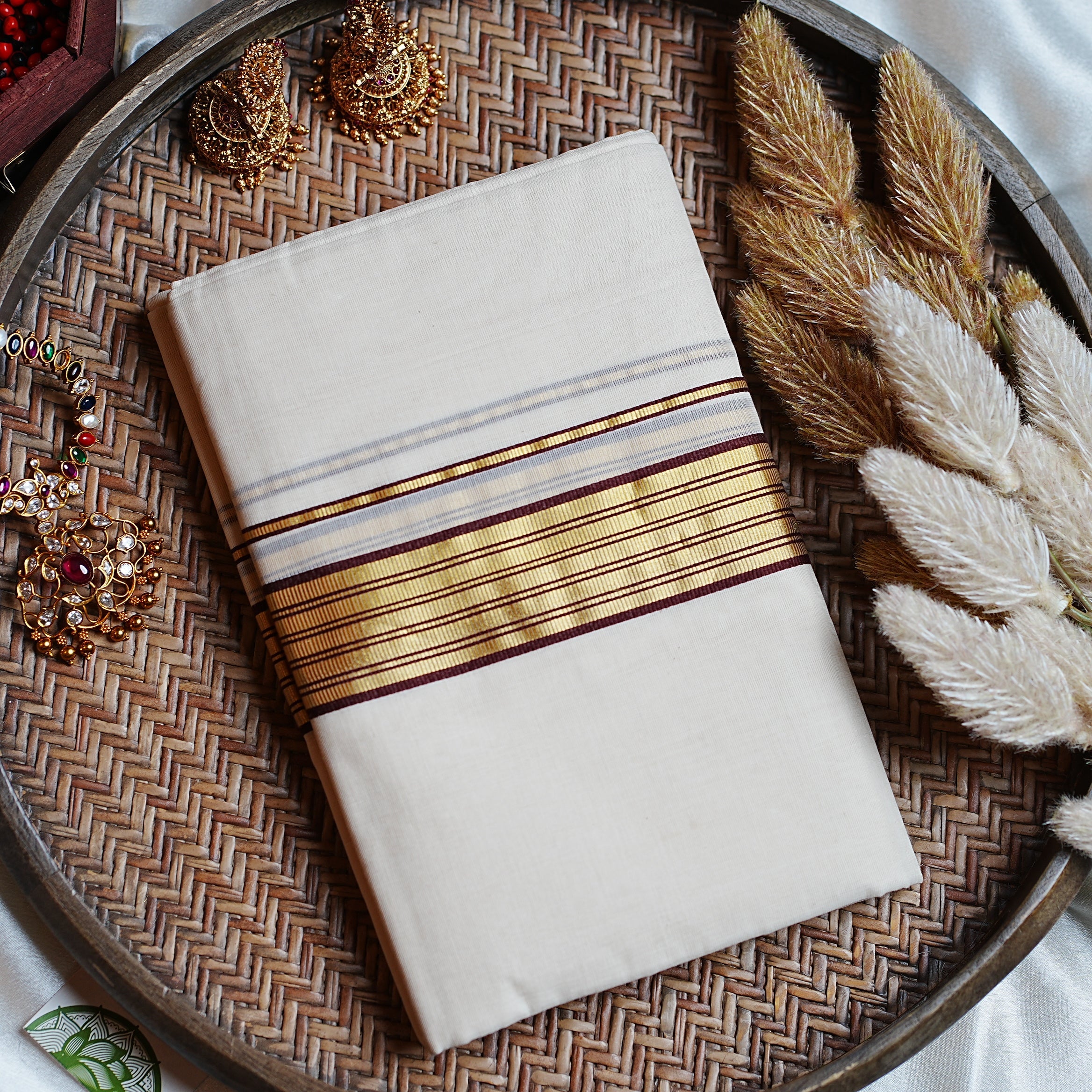 🌾 Antique Gold & Rich Maroon: Premium Balaramapuram Handloom Unakkapavu Kerala Single Set Mundu ✨ - SAROYA