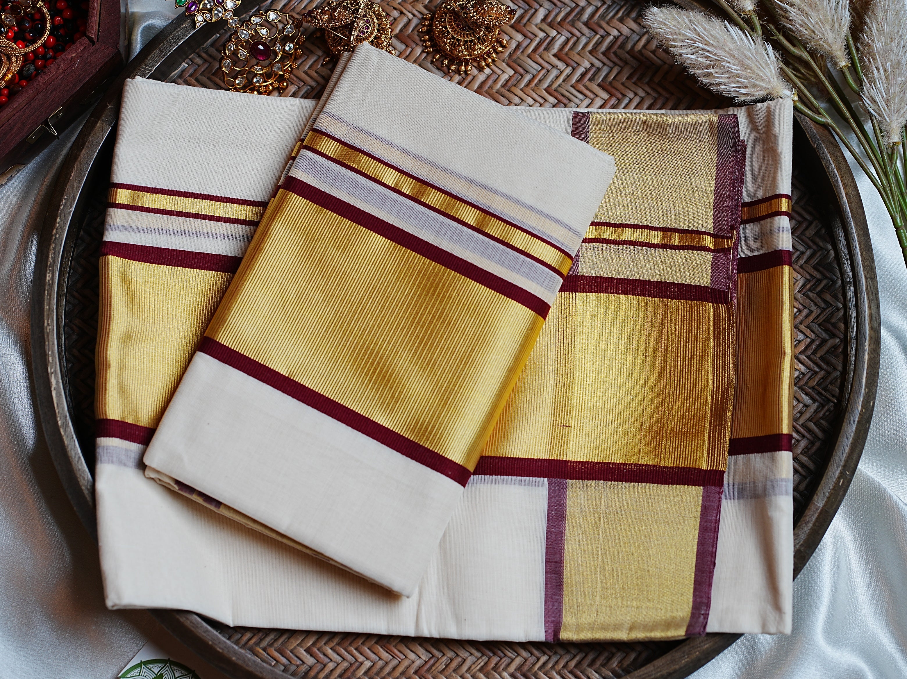 Premium Balaramapuram Unakkapavu Pure Cotton Handloom Set Mundu with Regal Maroon Stripes - SAROYA