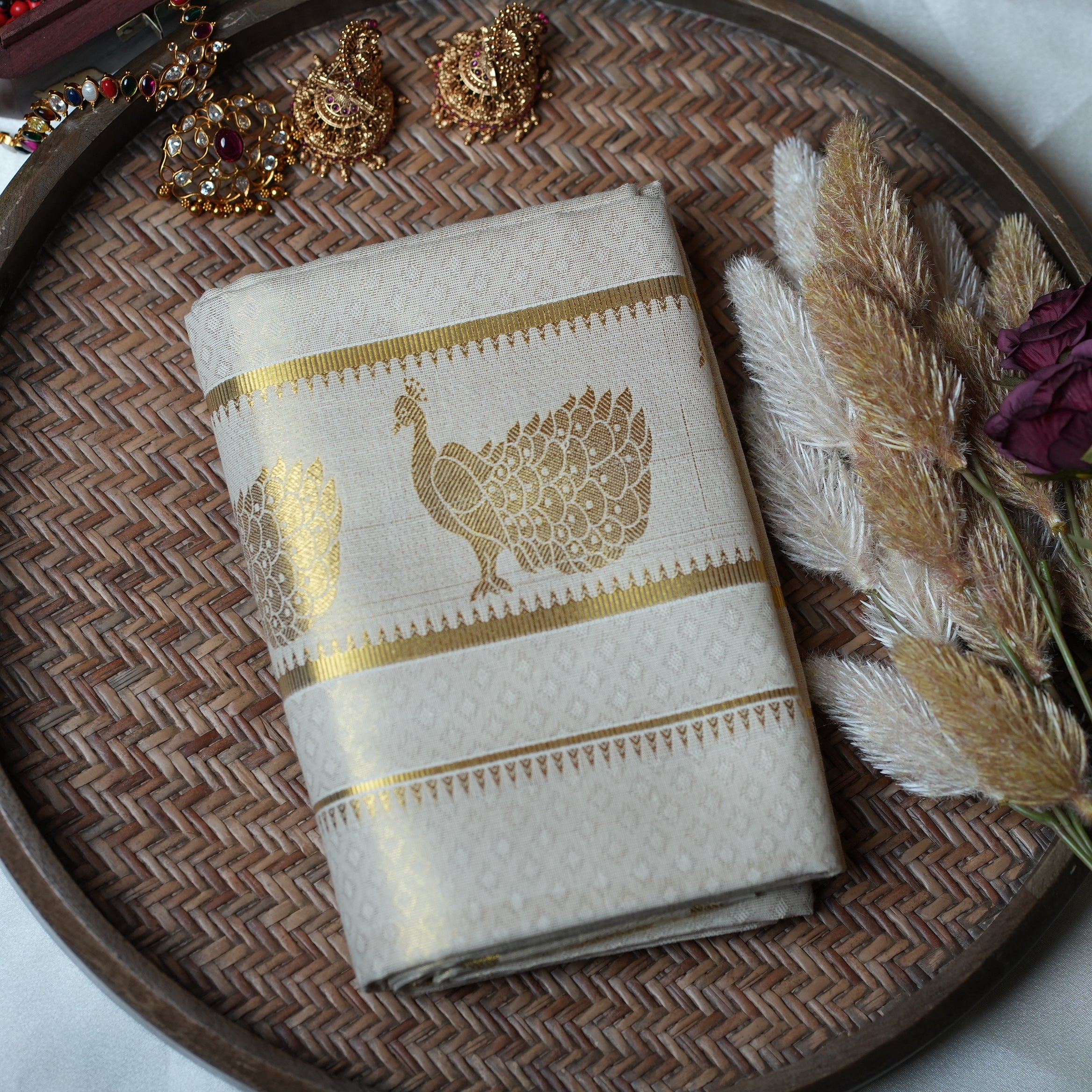 🦚 Royal Peacock Gold Zari Motif: Premium Cotton Single Set Mundu ✨ - SAROYA