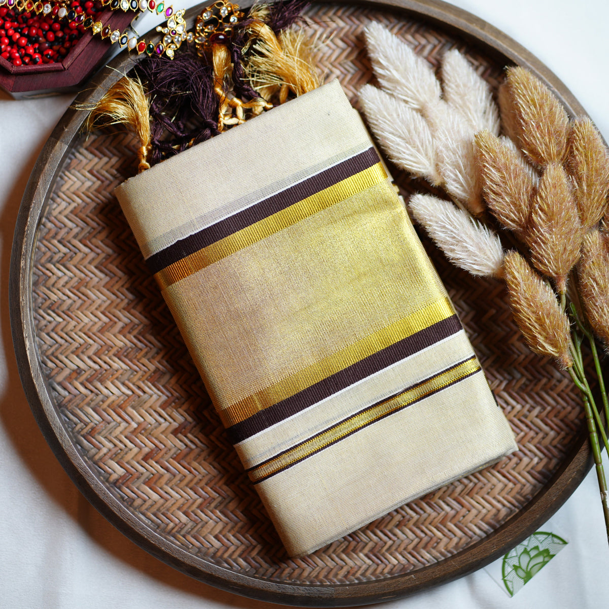 🌰 Sophisticated Coffee Brown & Gold Tissue Kerala Single Set Mundu ✨ - SAROYA