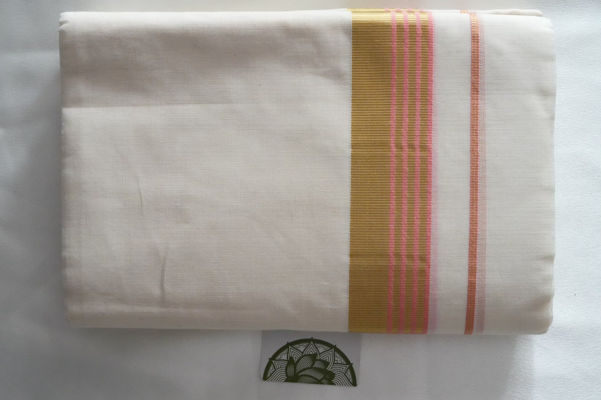 Elegant Rose Pink Handloom Replica Kerala Single Set Mundu