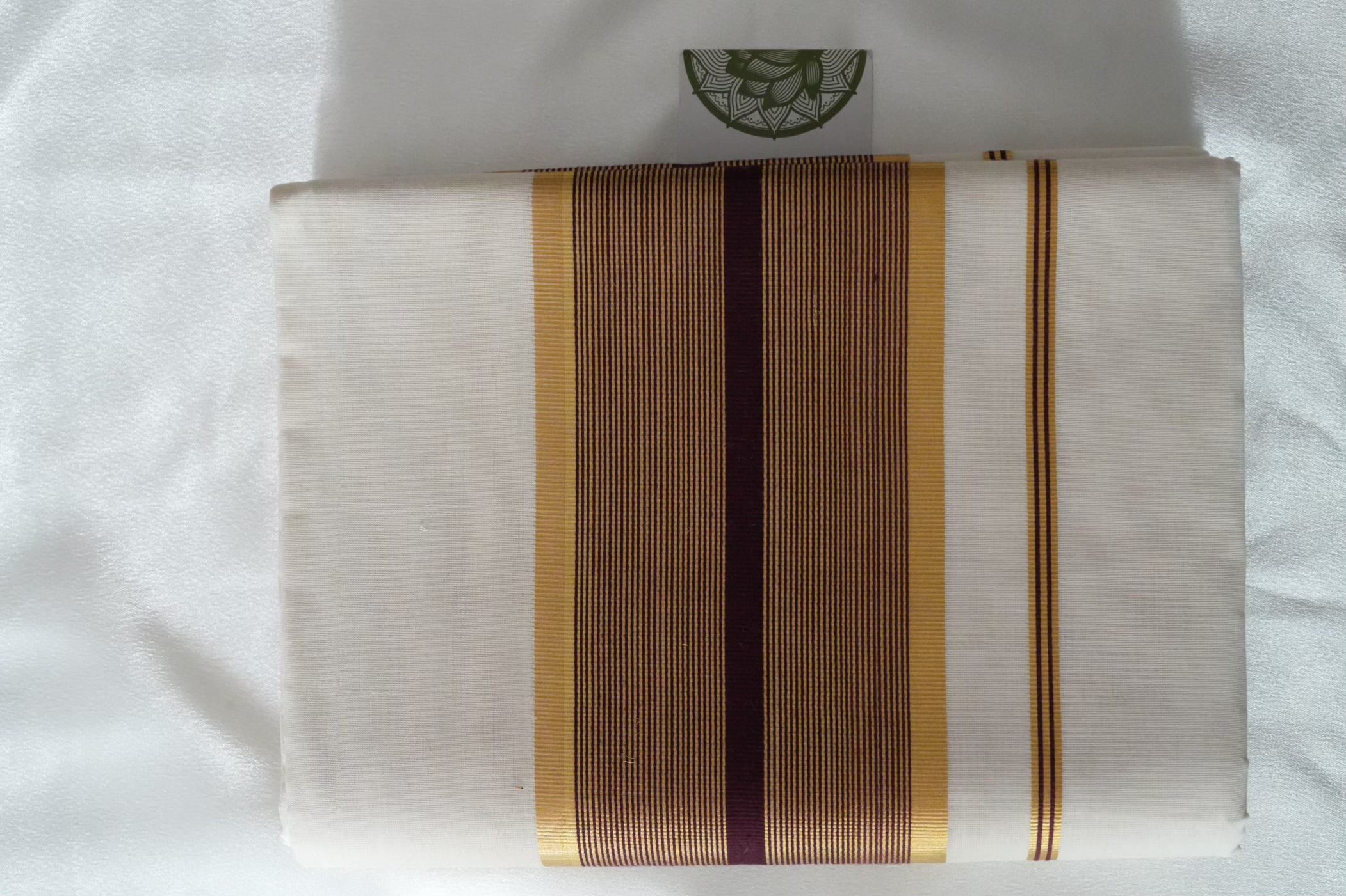 Balaramapuram Handloom Pure Unakkapavu Cotton Contemporary Kerala Single Set Mundu in Deep Maroon and Gold