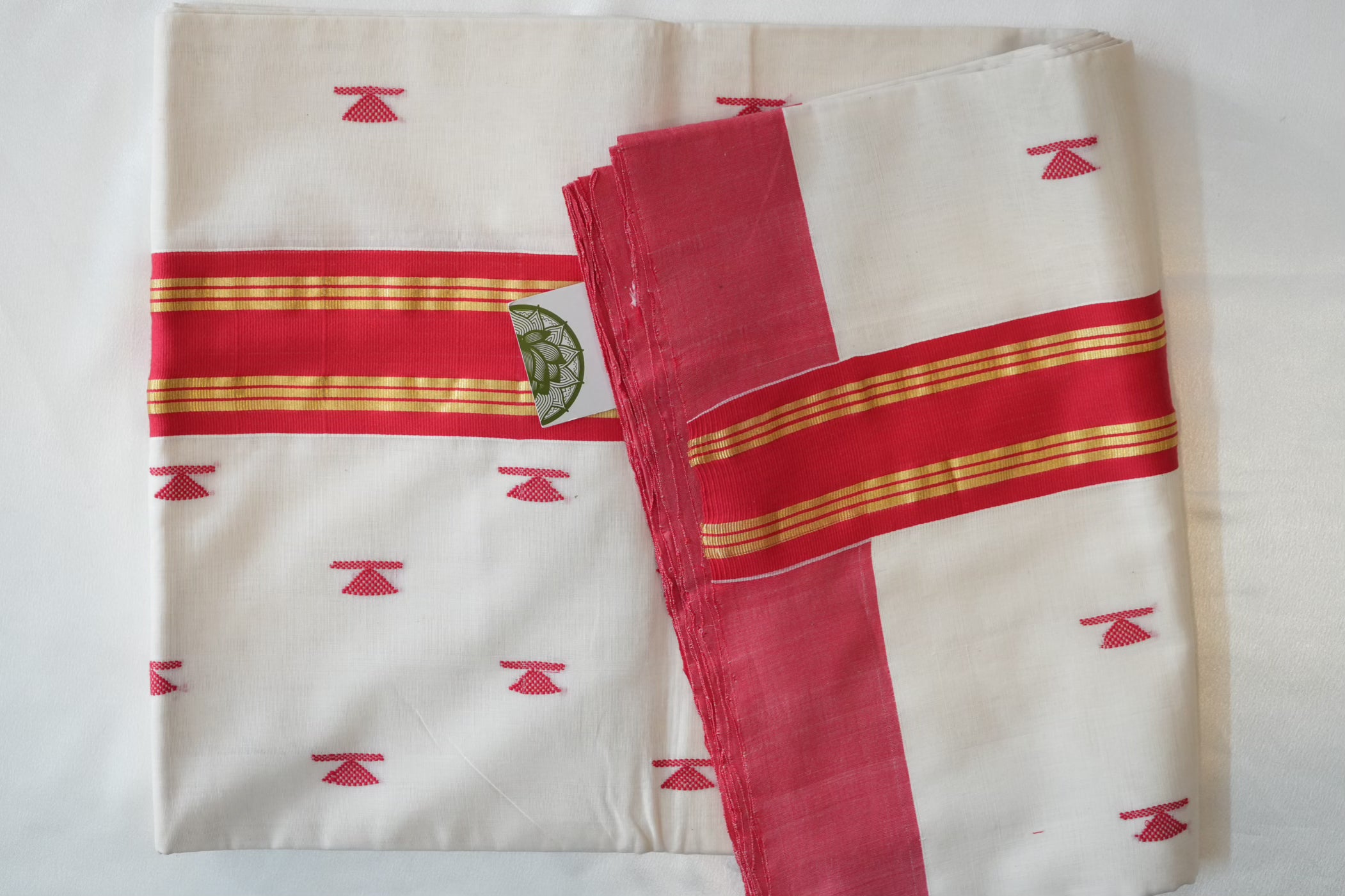 Pure Cotton Balaramapuram Unakapavu Handloom Kerala Kasavu Saree with Crimson Red border and Red buttas