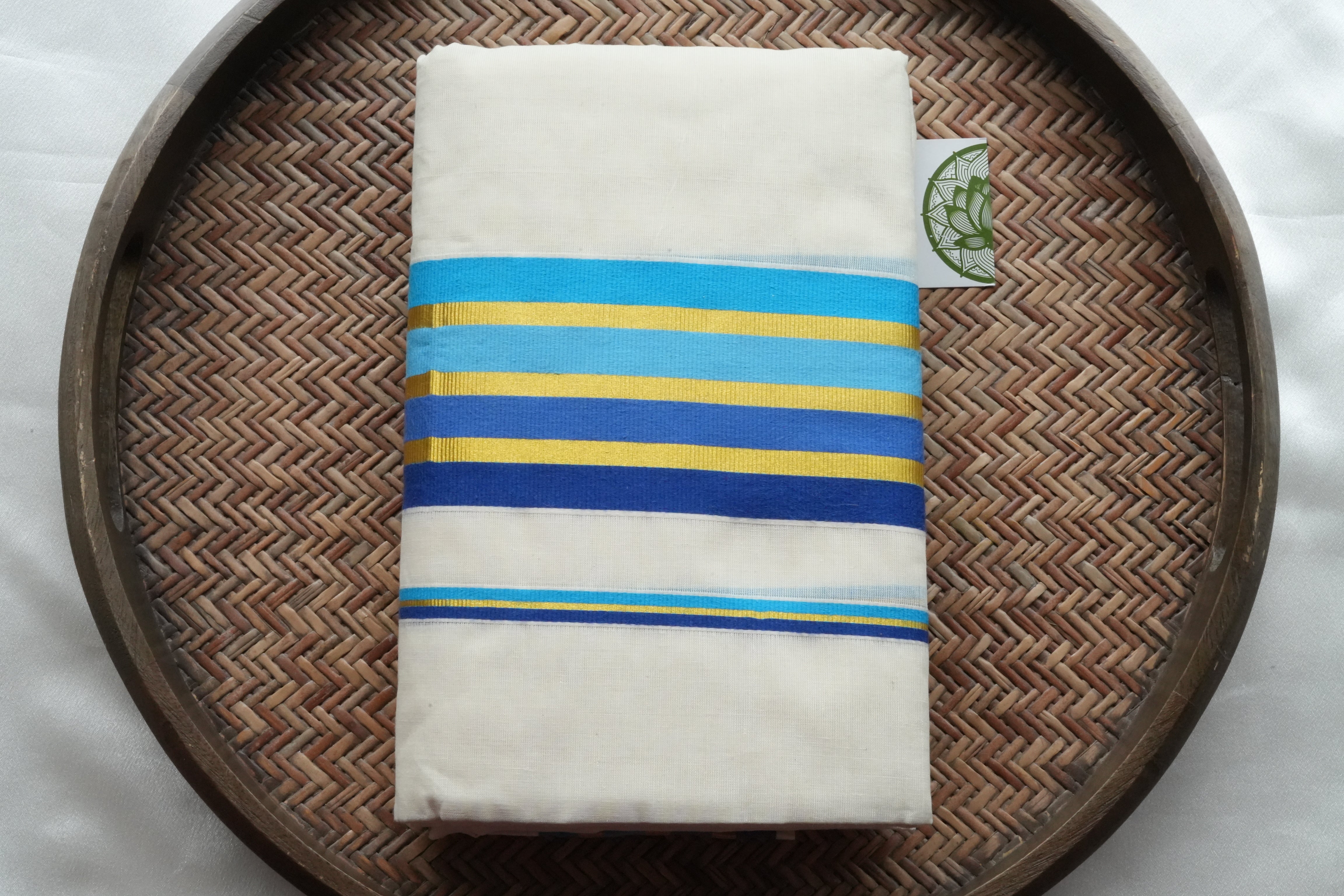Vibrant Azure & Gold Premium Handloom Kerala Single Set Mundu