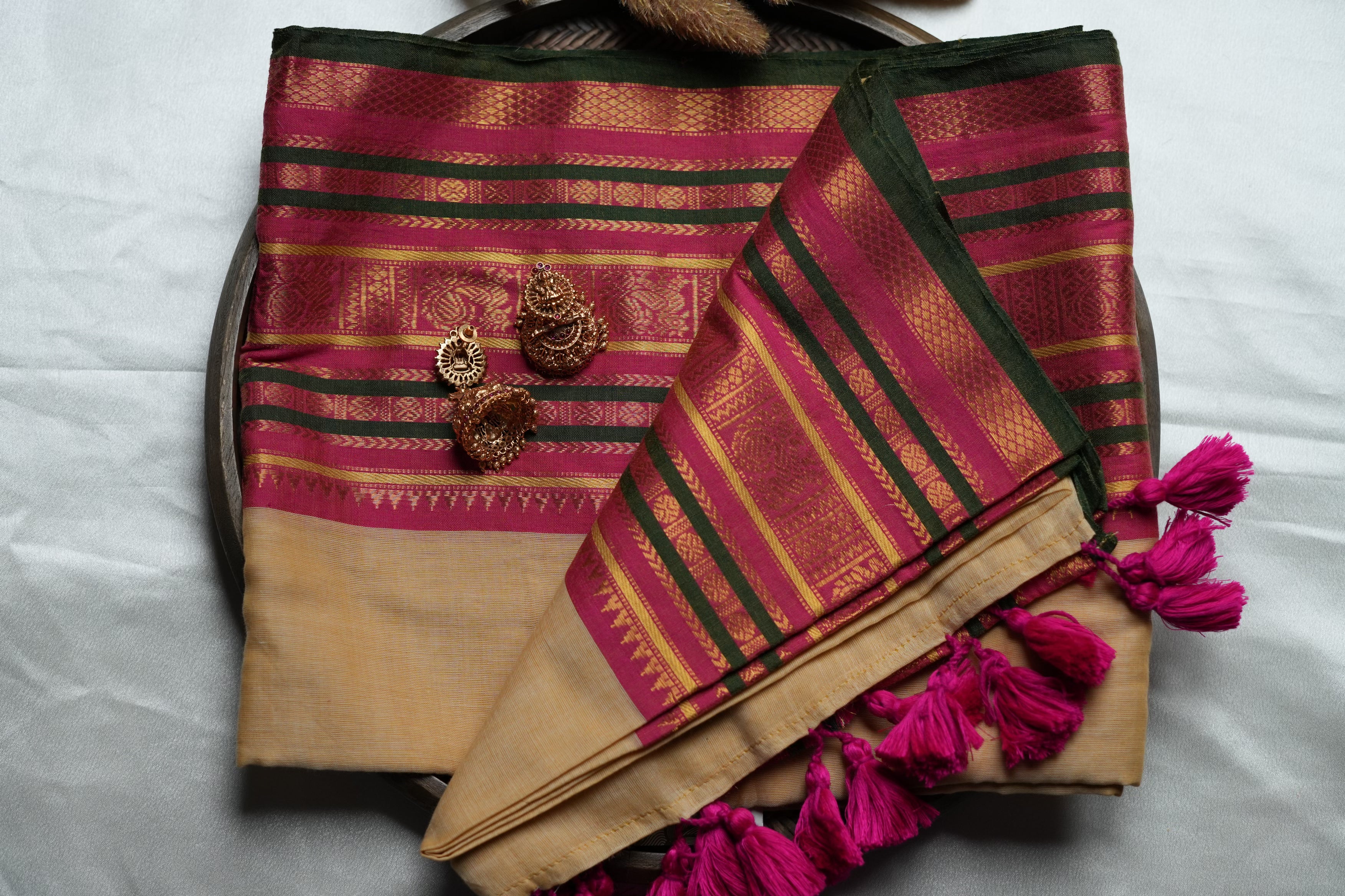 Elegant Sand-Beige body Mul Cotton Saree with Magenta & Emerald Borders