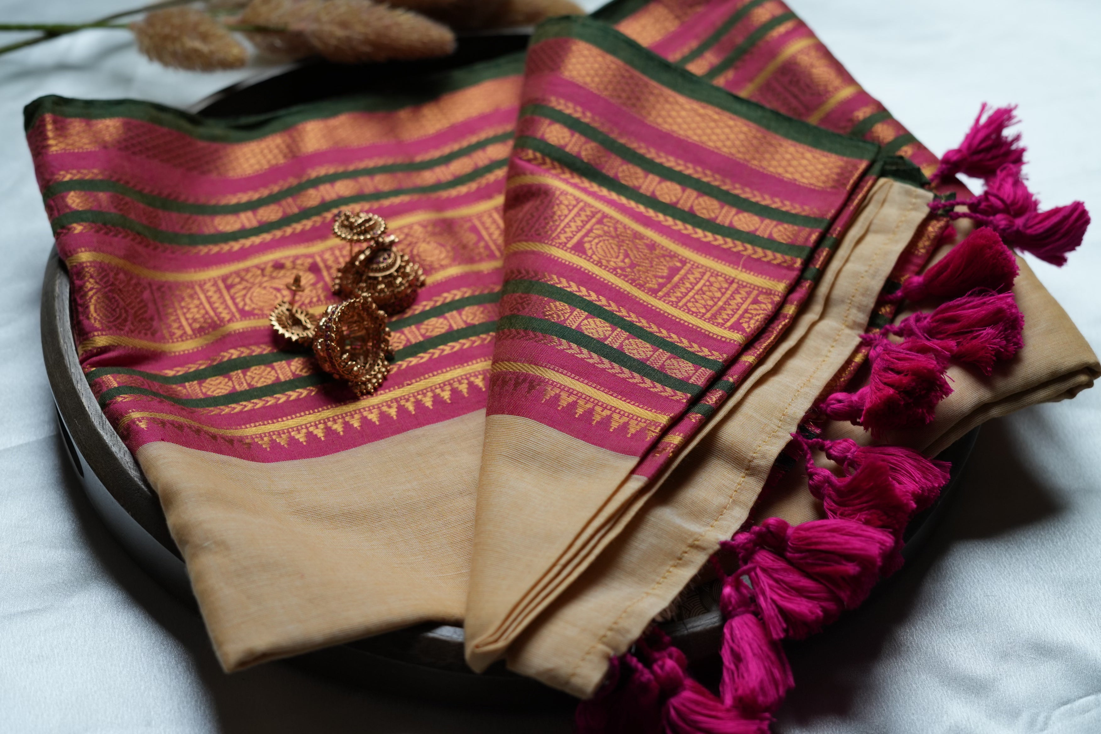 Elegant Sand-Beige body Mul Cotton Saree with Magenta & Emerald Borders
