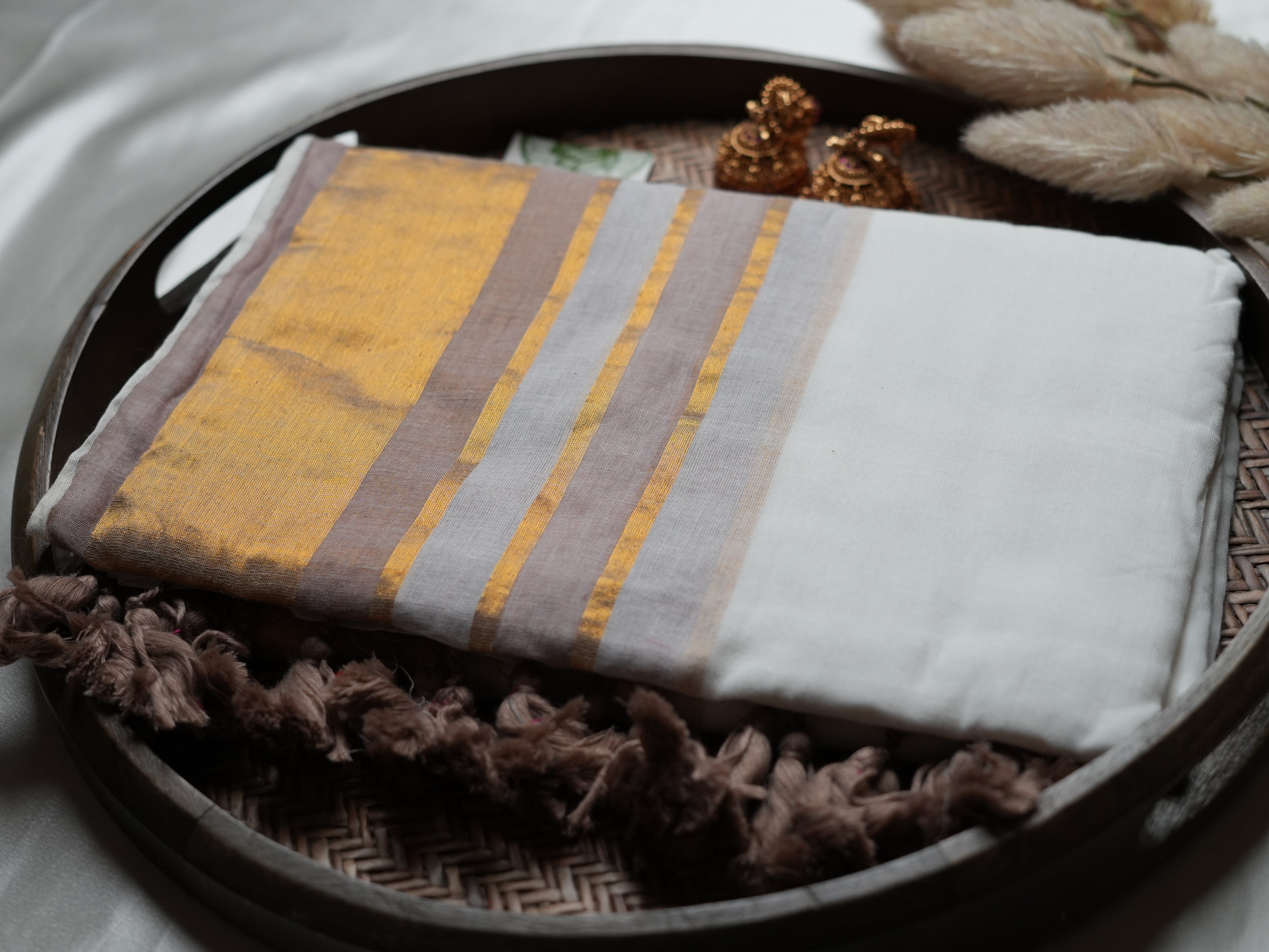 Ash Grey & Gold Zari Accent Mulcotton Saree 🟤