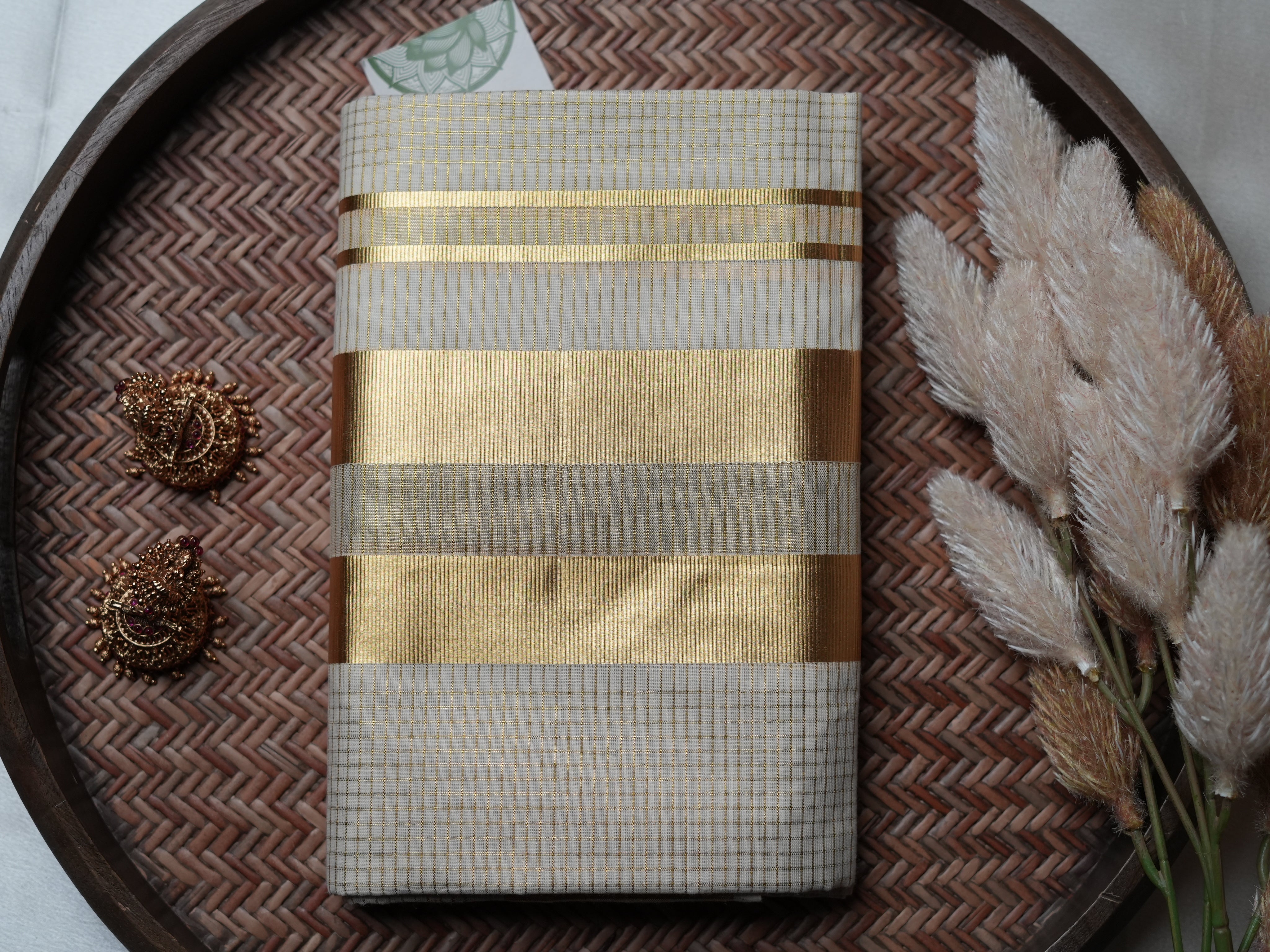 Royal Gold & Ivory Premium Handloom Replica Kerala Set Mundu with microchecks