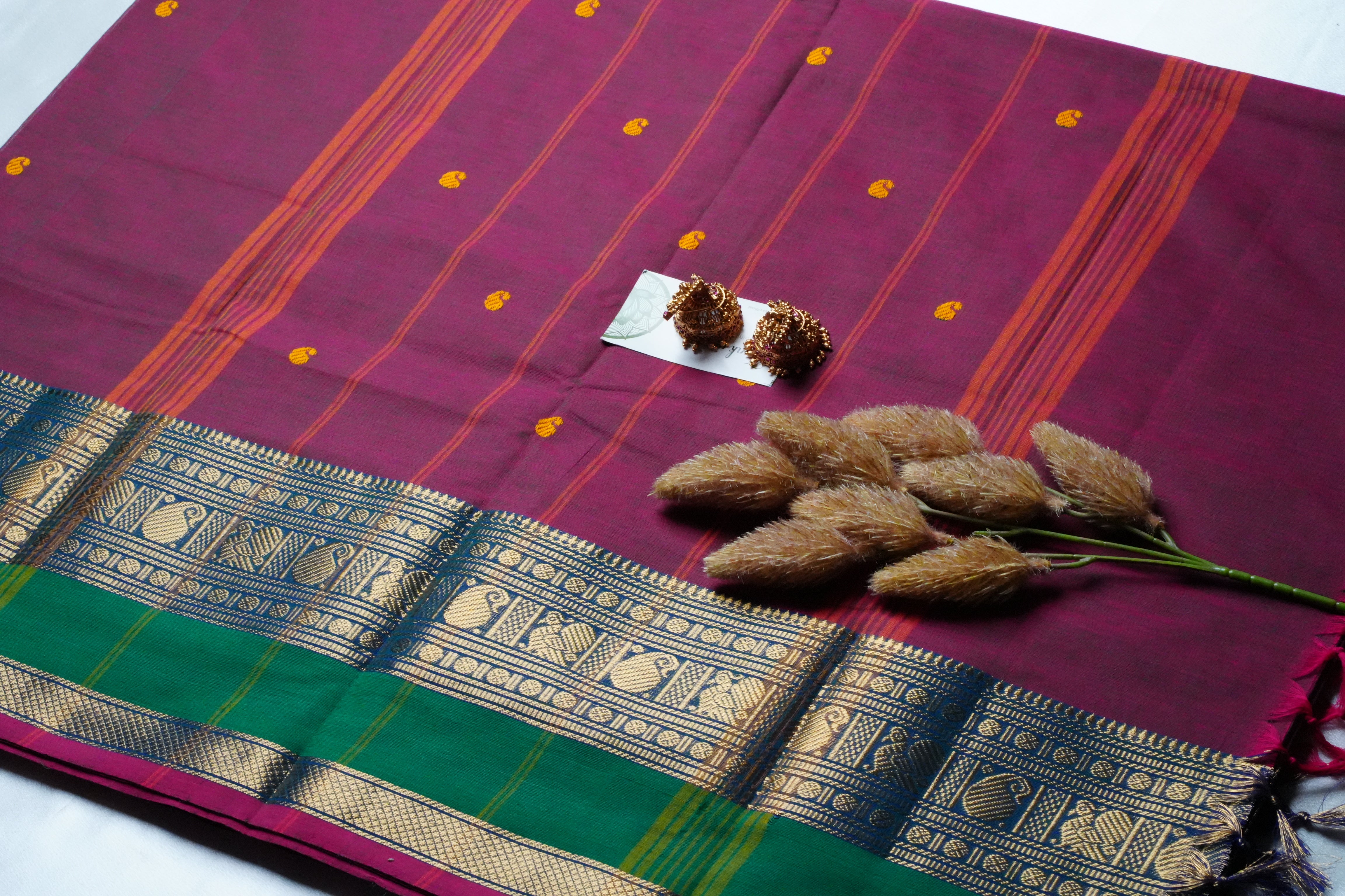Regal Heritage: Deep Magenta Handloom Kanchi Cotton Saree