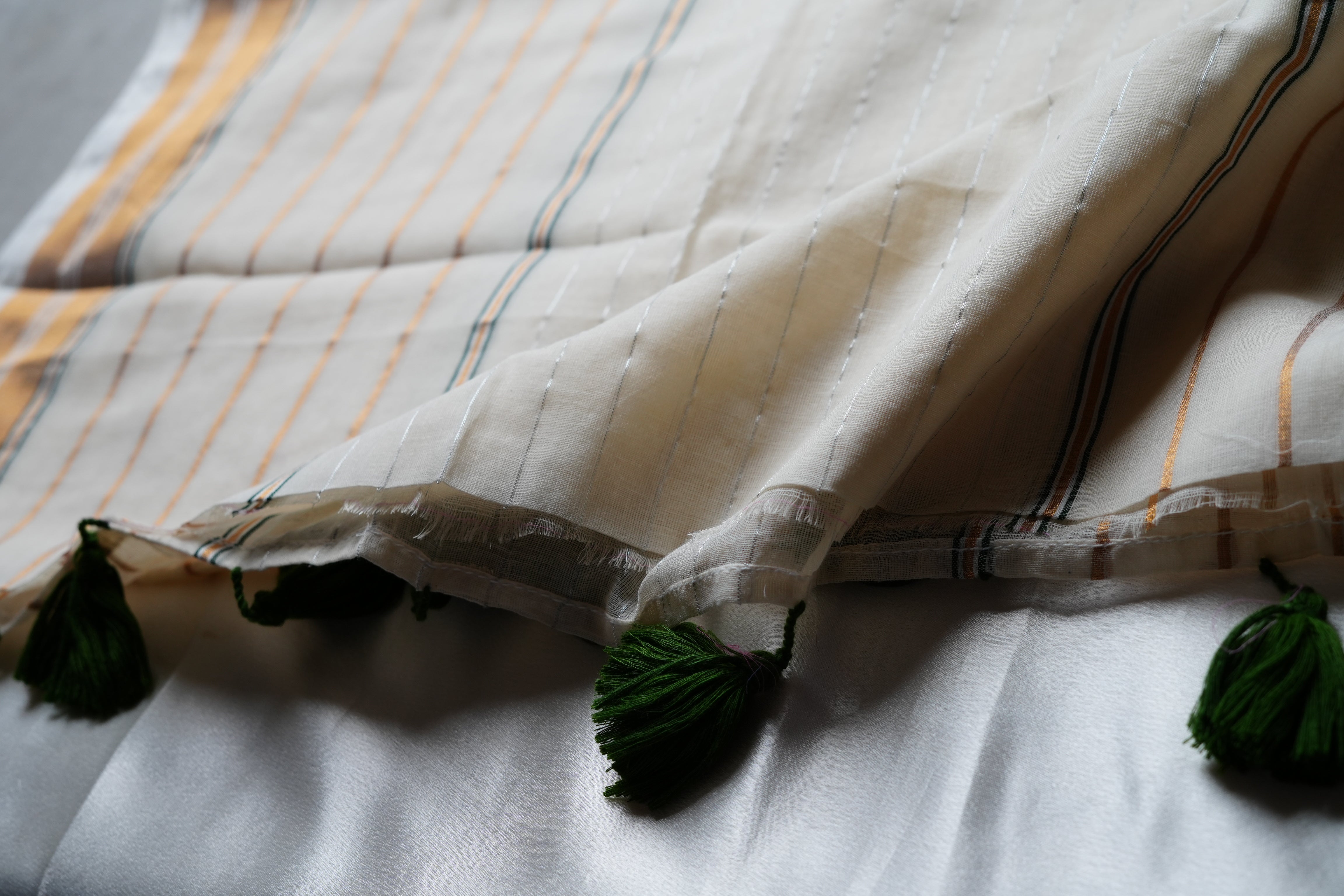 Deep Forest Green & Copper Zari Accent Edition Mulcotton Saree 🌿