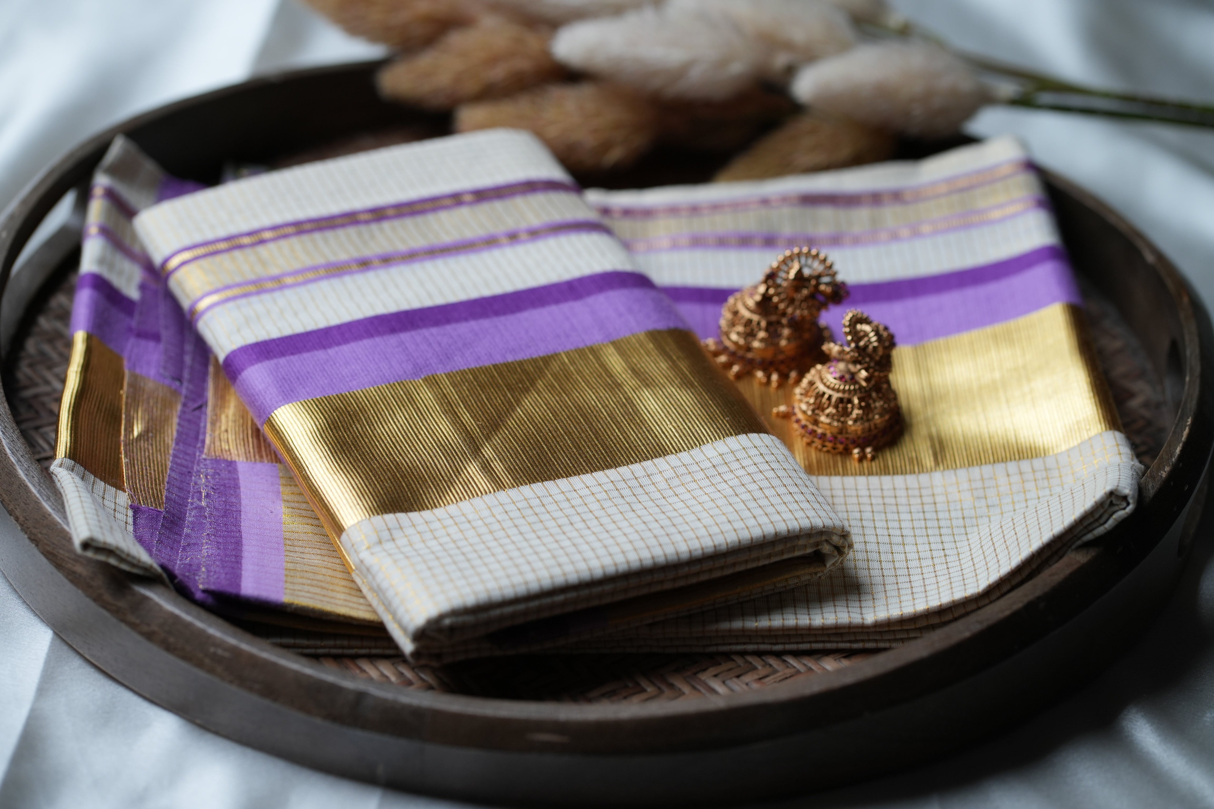 Elegant Plum & Gold Handloom Replica Kerala Set Mundu