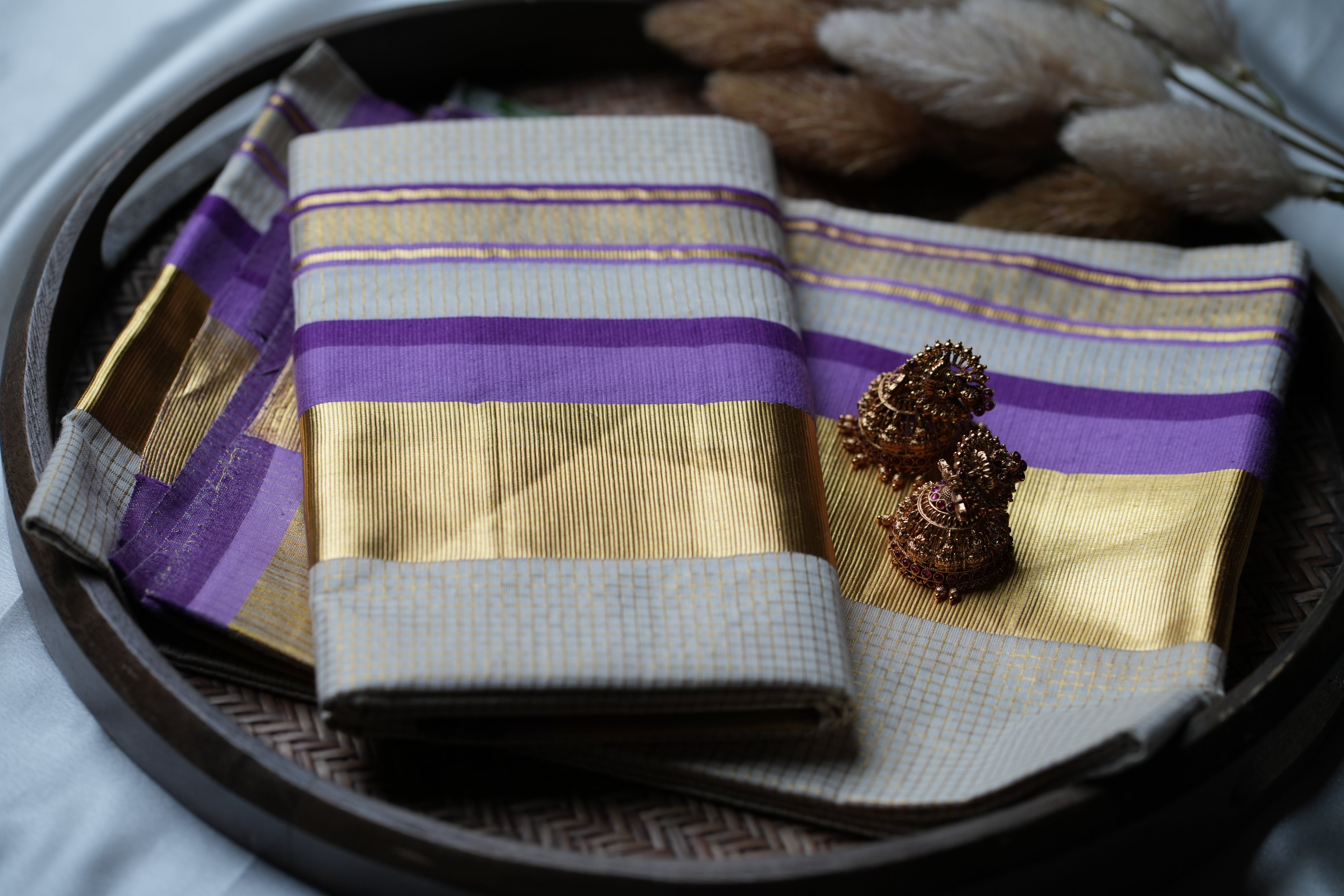Elegant Plum & Gold Handloom Replica Kerala Set Mundu