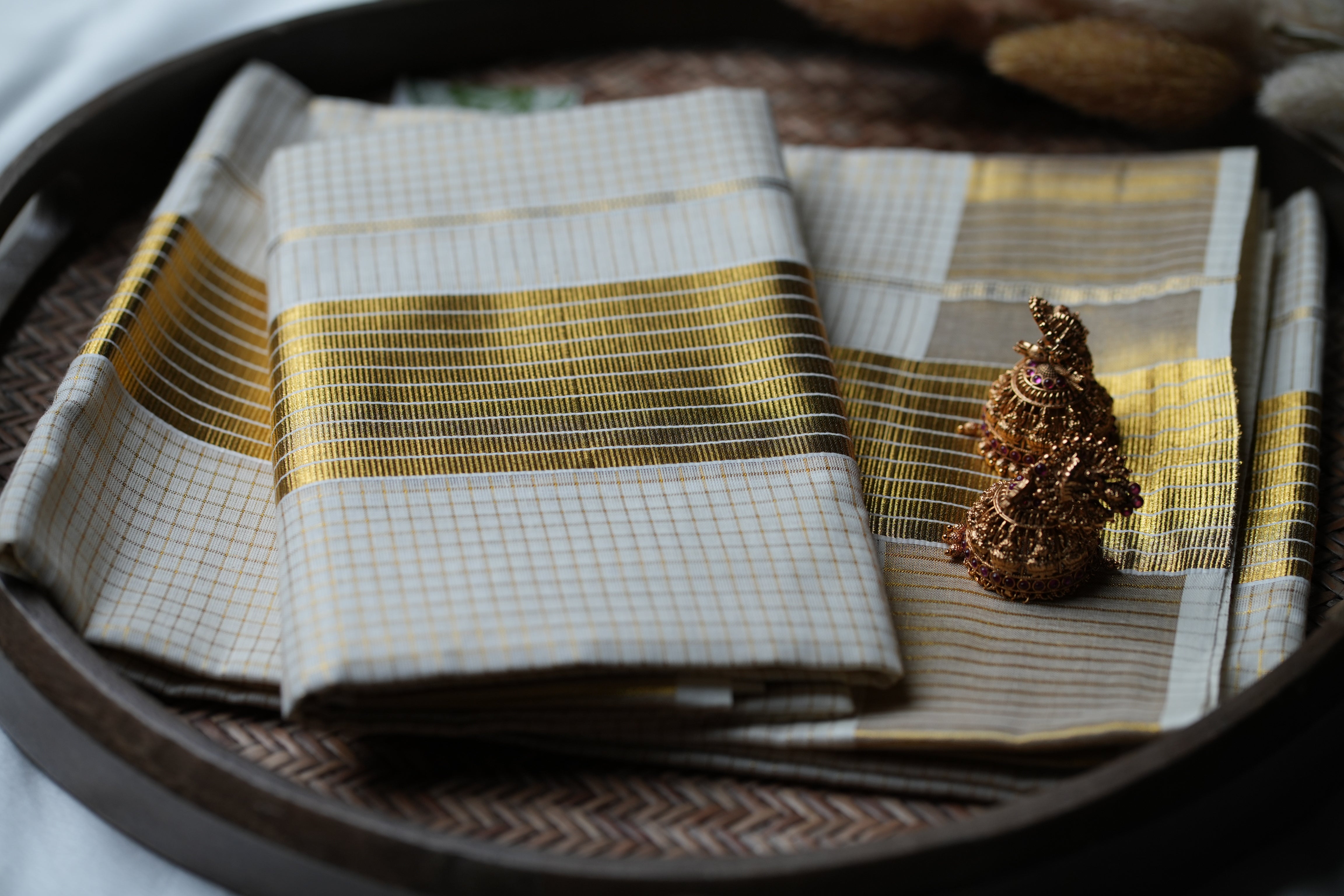 Golden Symphony: Premium Kerala Set Mundu with Micro Gold Checks