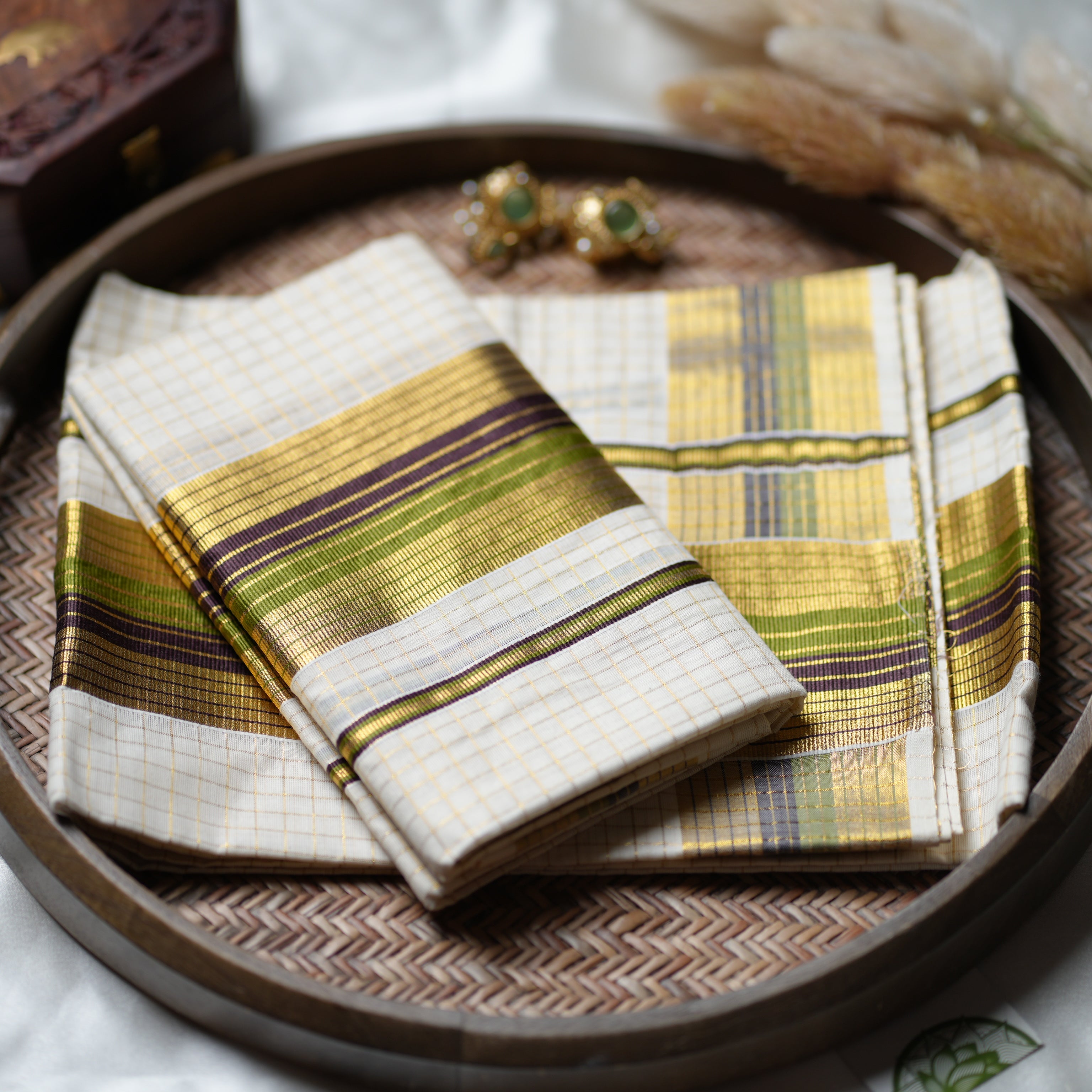 ✨Moss Green, Brown & Gold Grid: The Contemporary Checked Kerala Set Mundu ✨