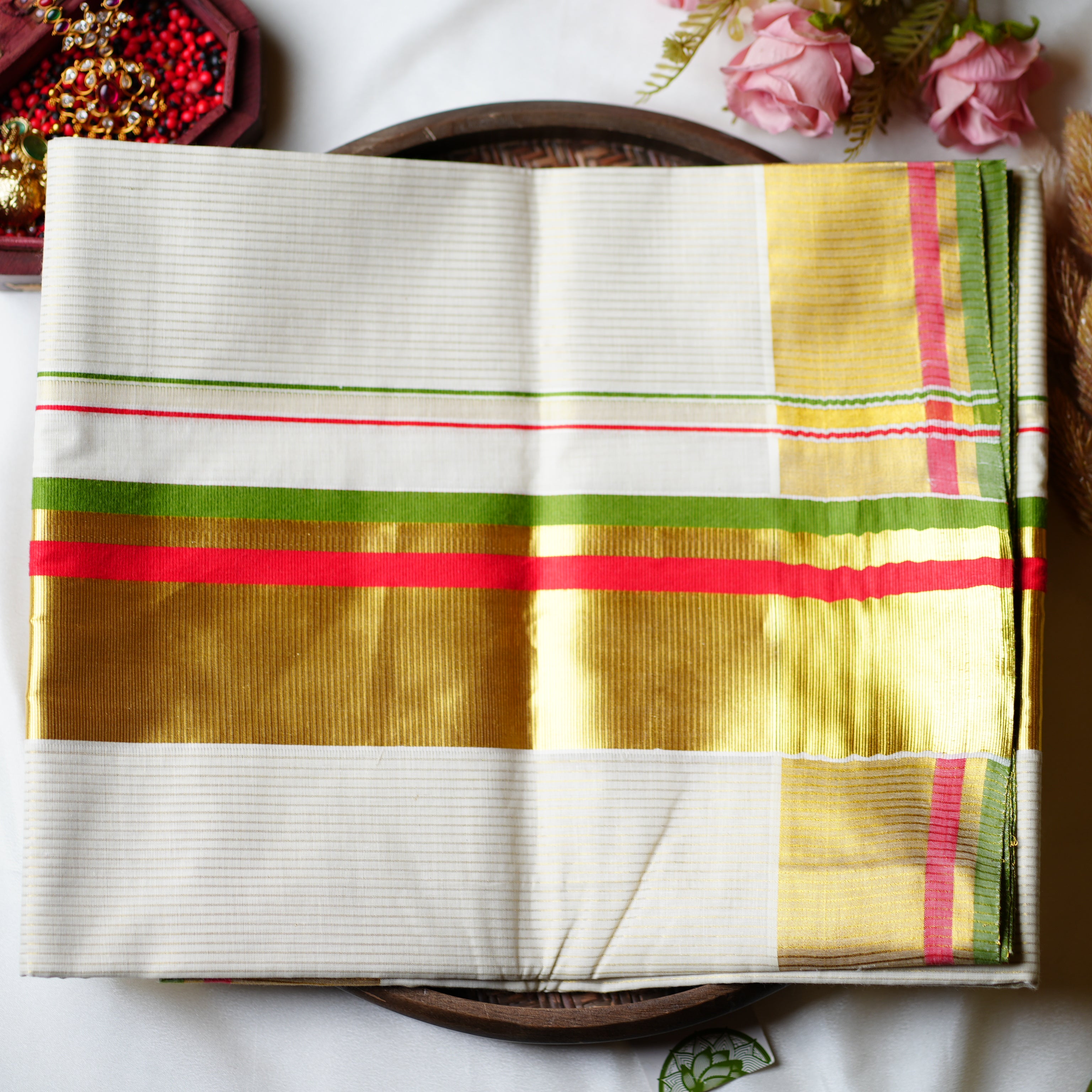 🌿 Festive Harmony: The Premium Pure Cotton Tri-Stripe Kerala Saree 🌿