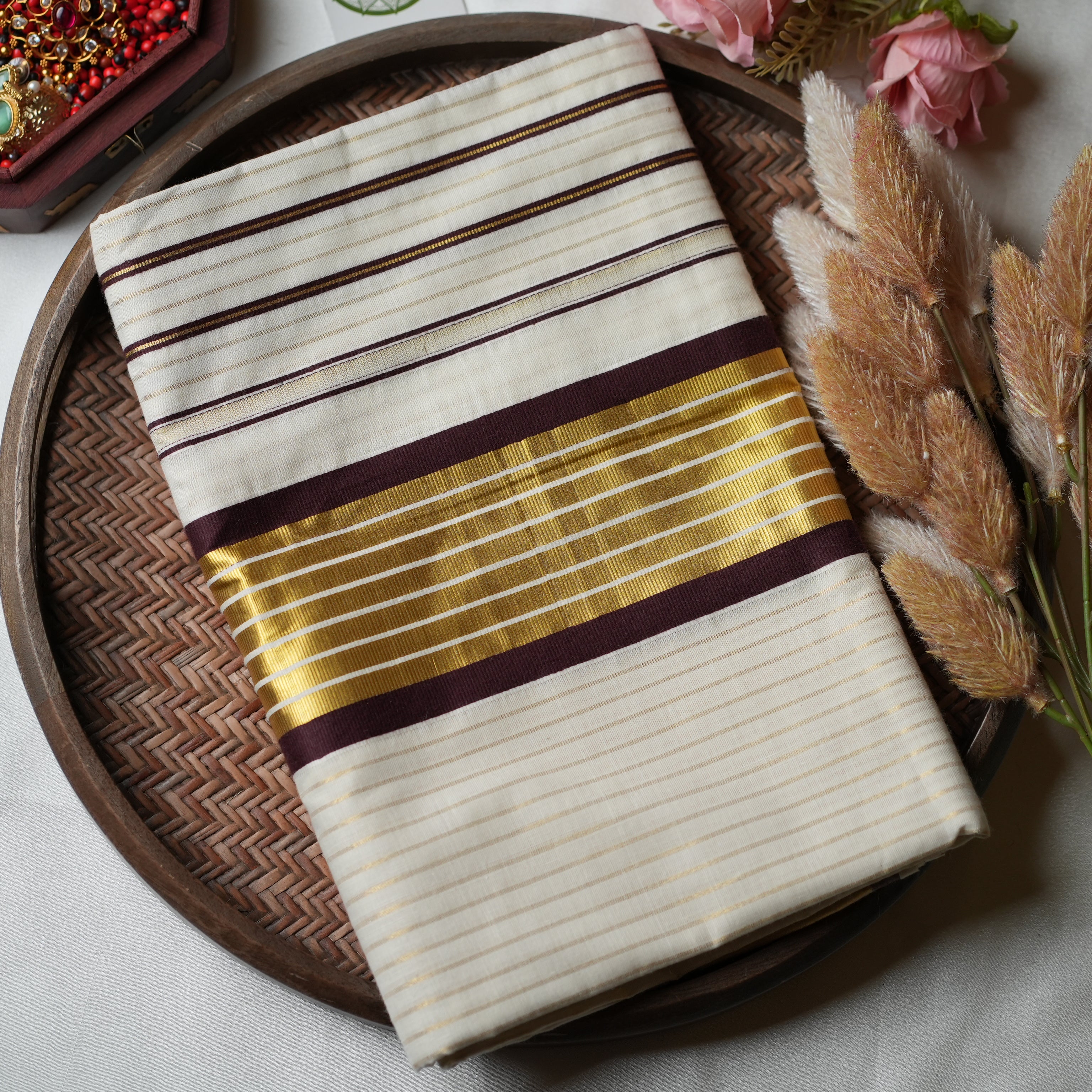 ☕ Espresso & Golden Stripes: The Premium Pure Cotton Kerala Saree ☕