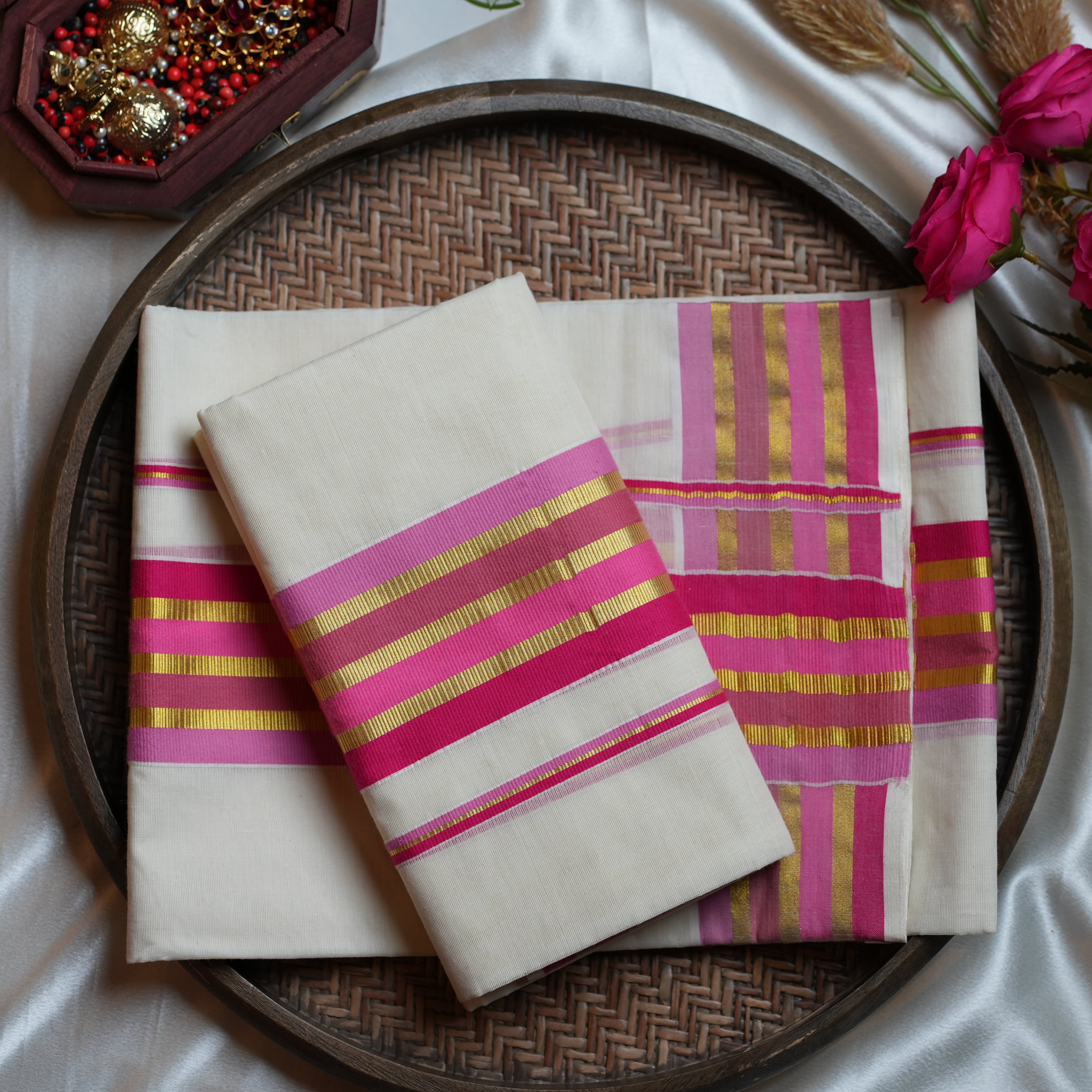 🌸 Pink Blossom & Golden Stripes: The Premium Pure Cotton Kerala Set Mundu 🌸