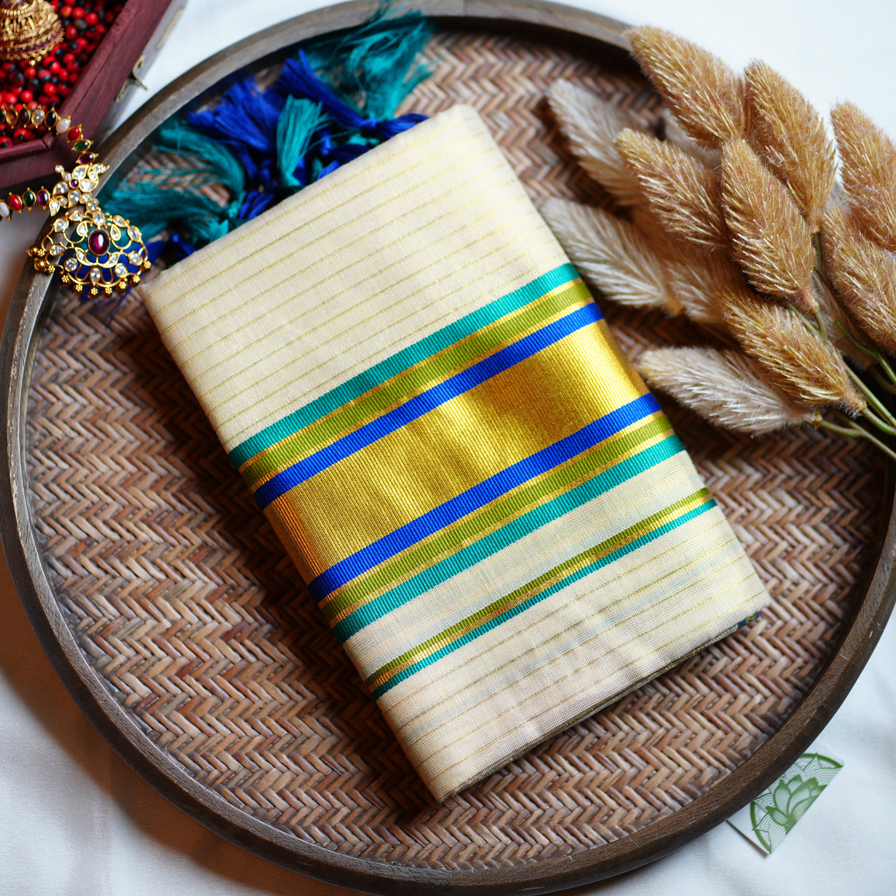 💙 Ocean Peacock & Shimmering Gold Tissue Kerala Set Mundu 💚
