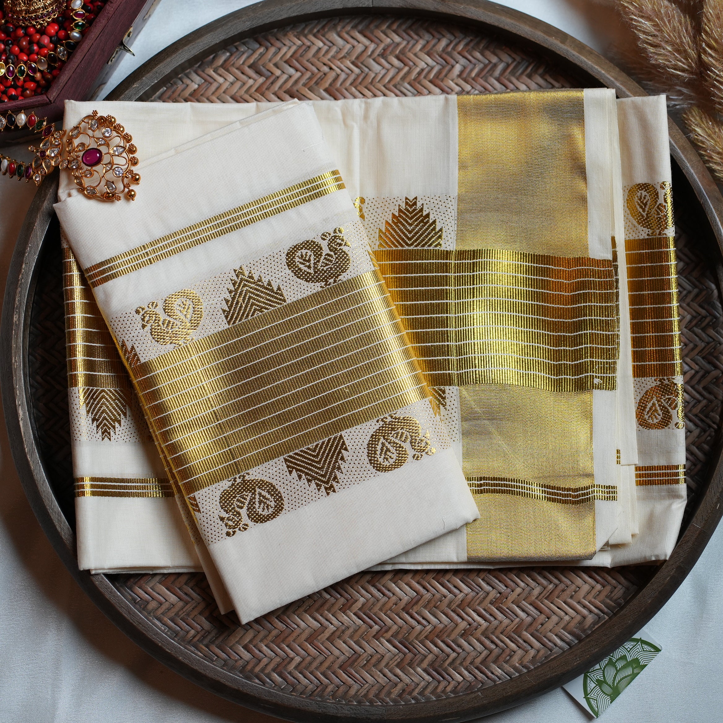 🦚 Golden Peacock Motifs & Textured Kasavu Premium Cotton Kerala Single Set Mundu ✨