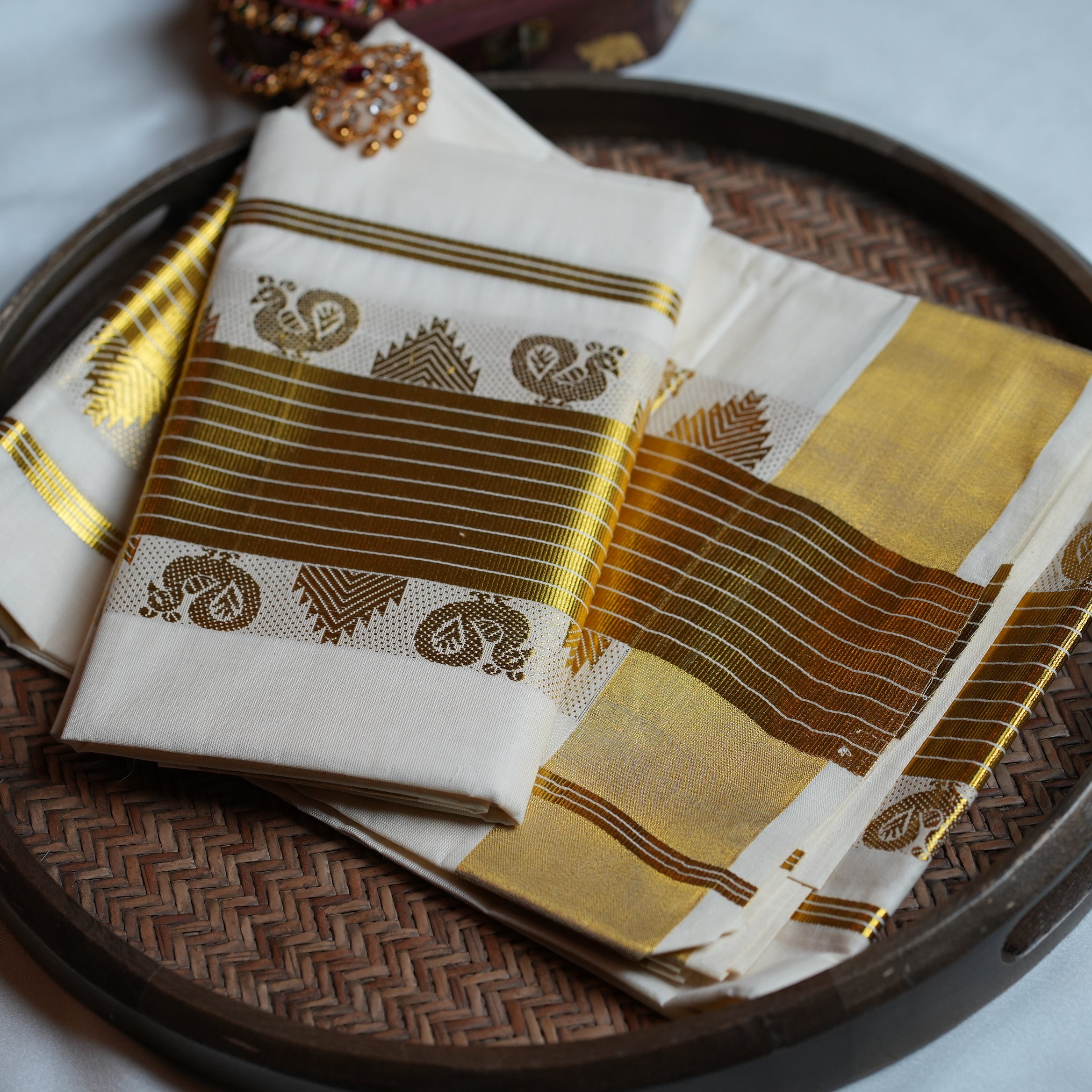 🦚 Golden Peacock Motifs & Textured Kasavu Premium Cotton Kerala Single Set Mundu ✨