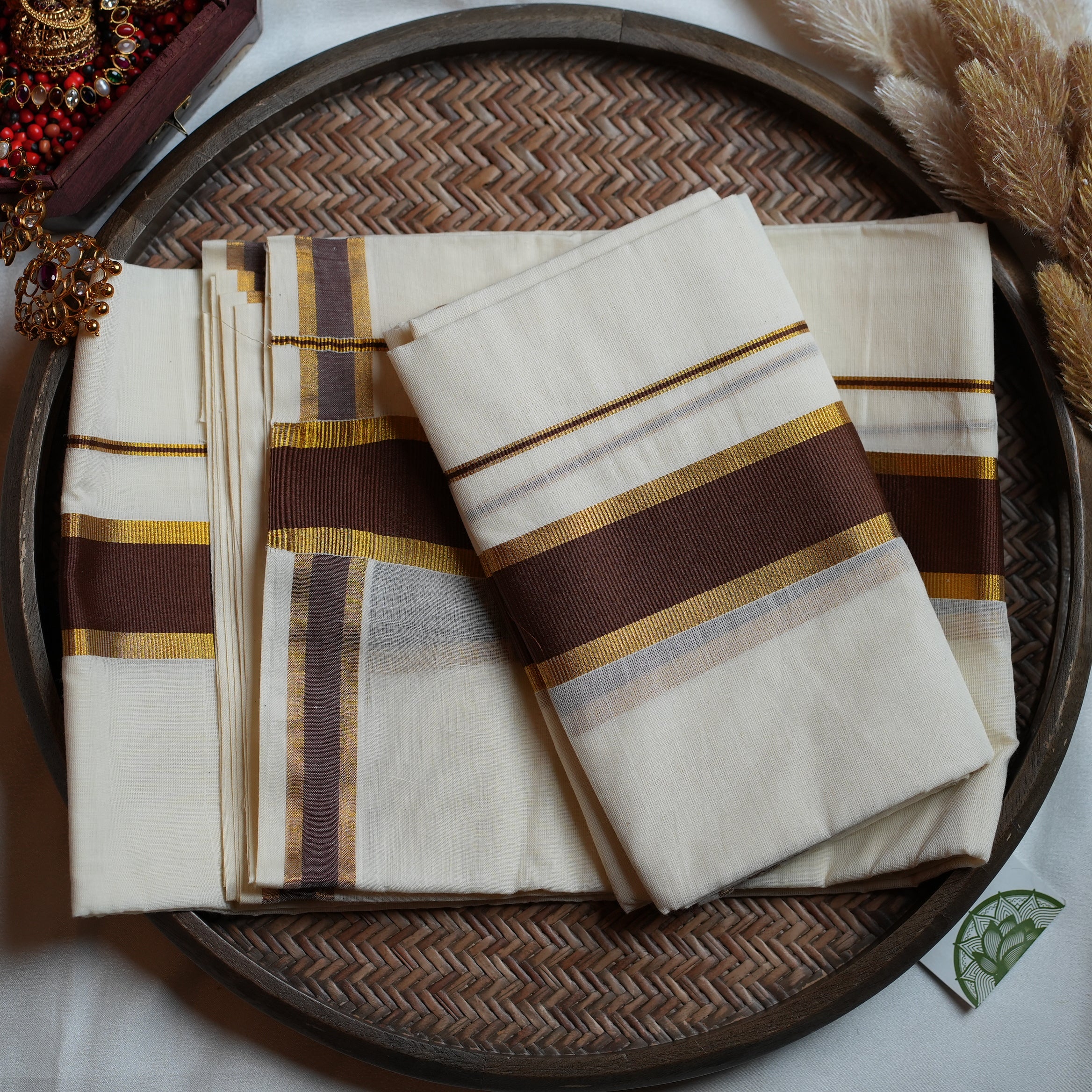 🌰 Rich Cocoa Brown & Sleek Gold Cotton Kerala Single Set Mundu ✨