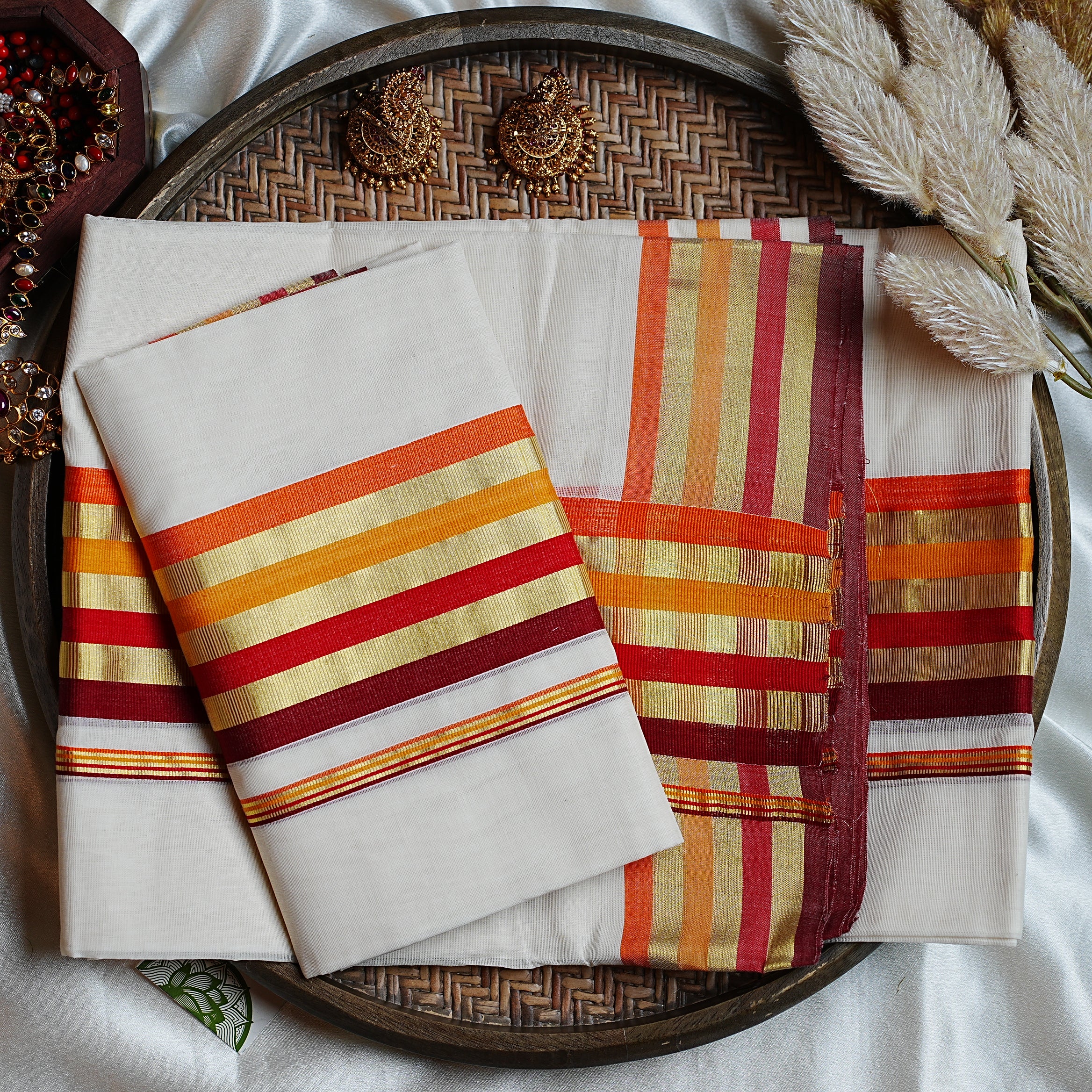 🌅 Sunset Tones & Heritage Weave: The Premium Balaramapuram Unakapavu Handloom Set Mundu 🌅