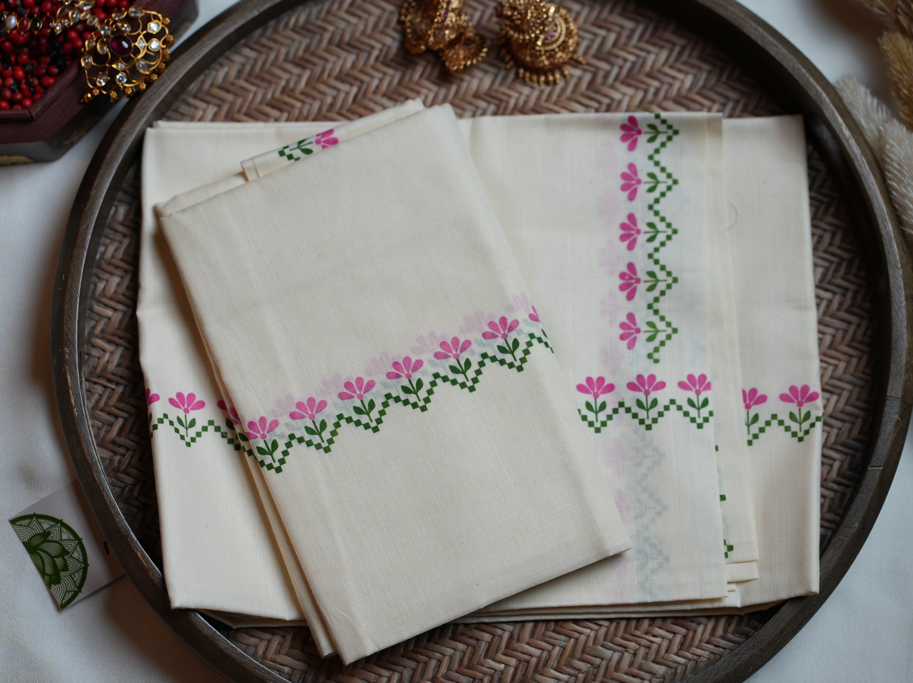 🌸 Fresh Floral Pink & Meadow Green Cotton Kerala Single Set Mundu (With Blouse Piece) 🌿