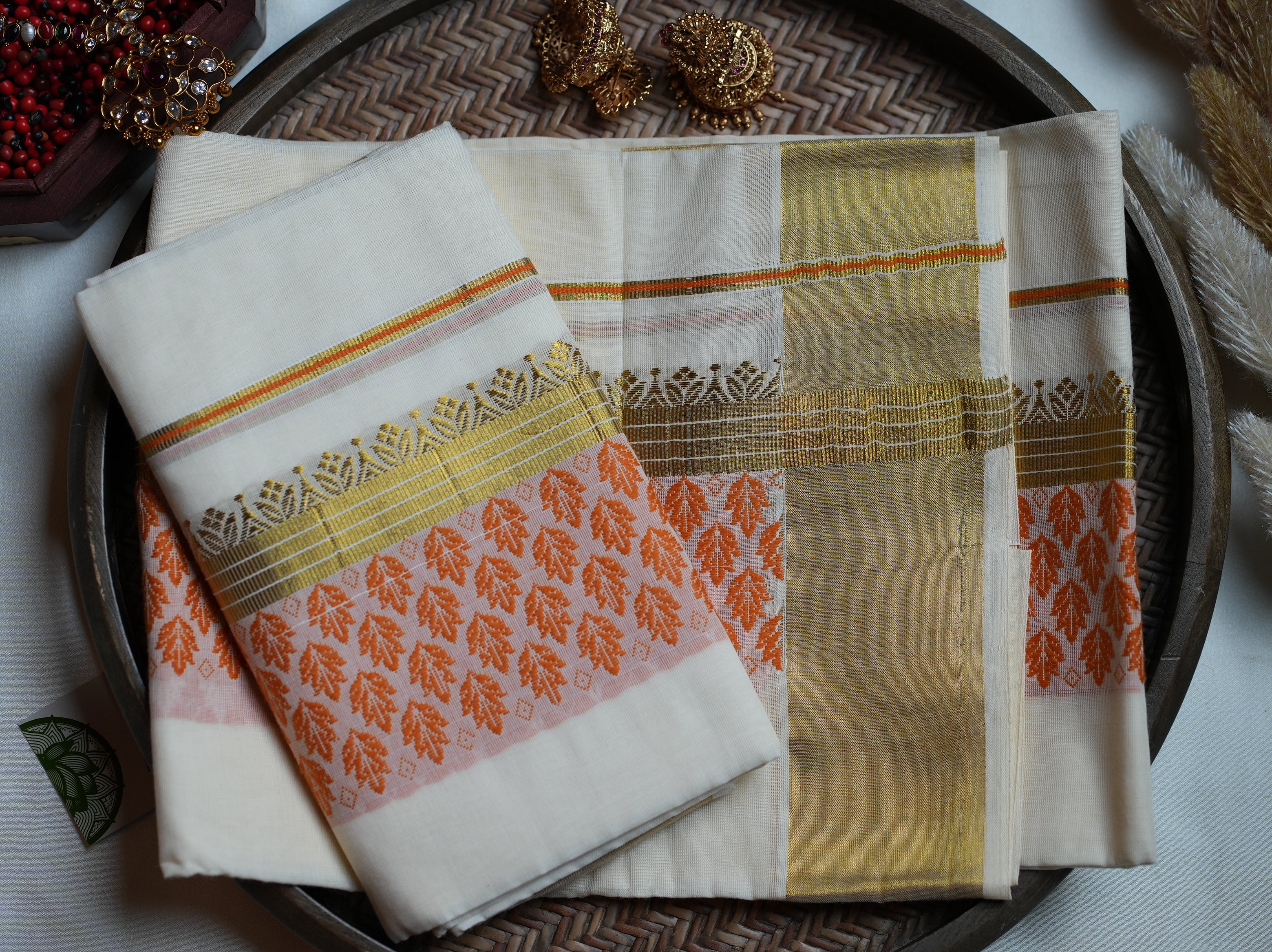 🍂 Golden Zari & Vibrant Orange Leaf Weaves Single Cotton Kerala Set Mundu ☀️