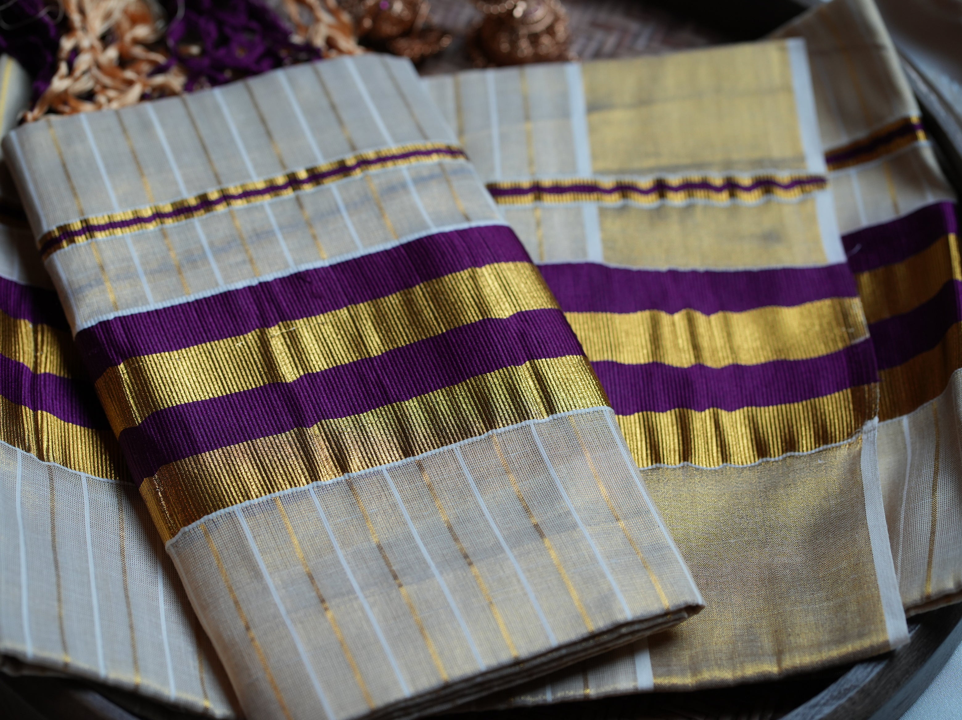 💜 Regal Plum & Shimmering Gold Tissue Kerala Single Set Mundu ✨