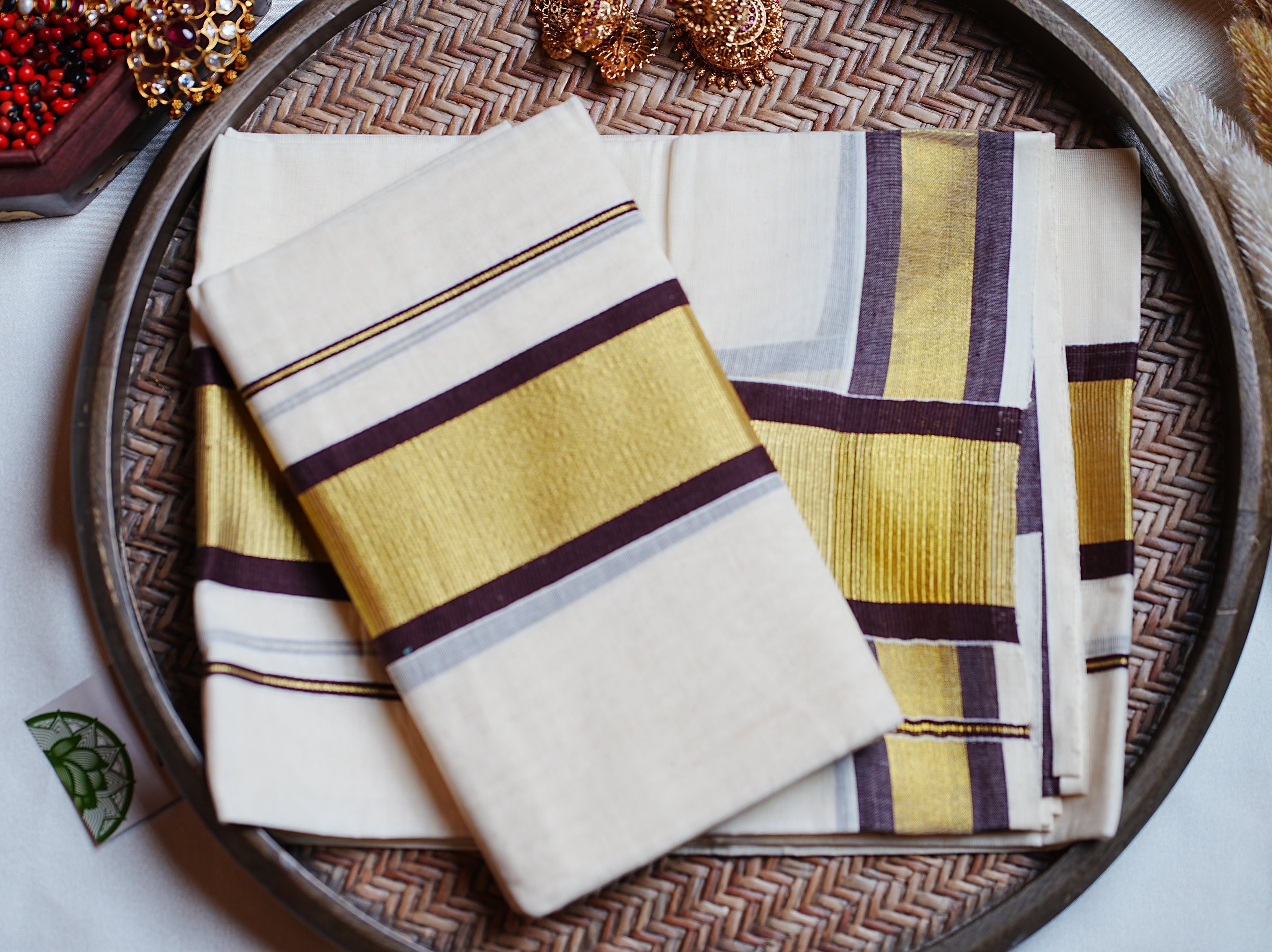 🍫 Deep Coffee & Shimmering Gold Cotton Kerala Single Set Mundu ✨
