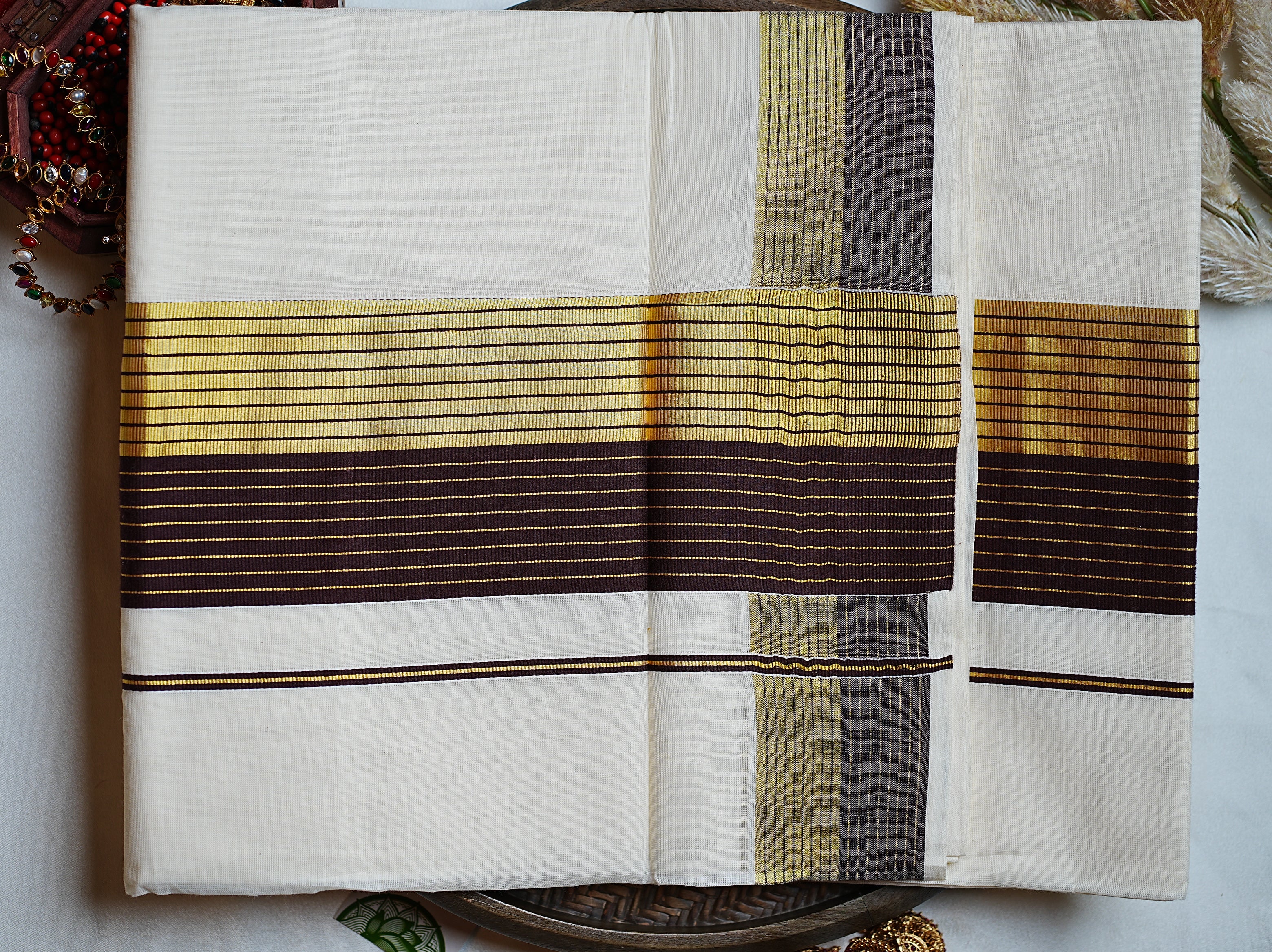 🪵 Sophisticated Coffee Brown & Golden Zari: Cotton Kerala Set Saree 💫