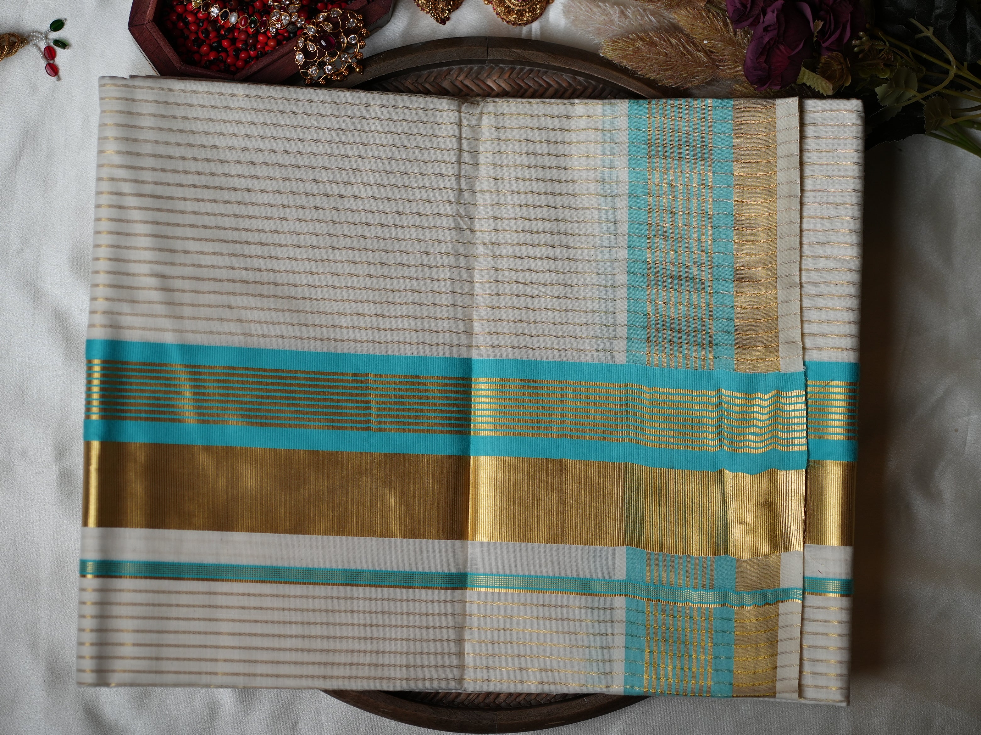 🌊 Golden Zari Stripes & Turquoise Blue: Premium Cotton Kerala Saree ✨