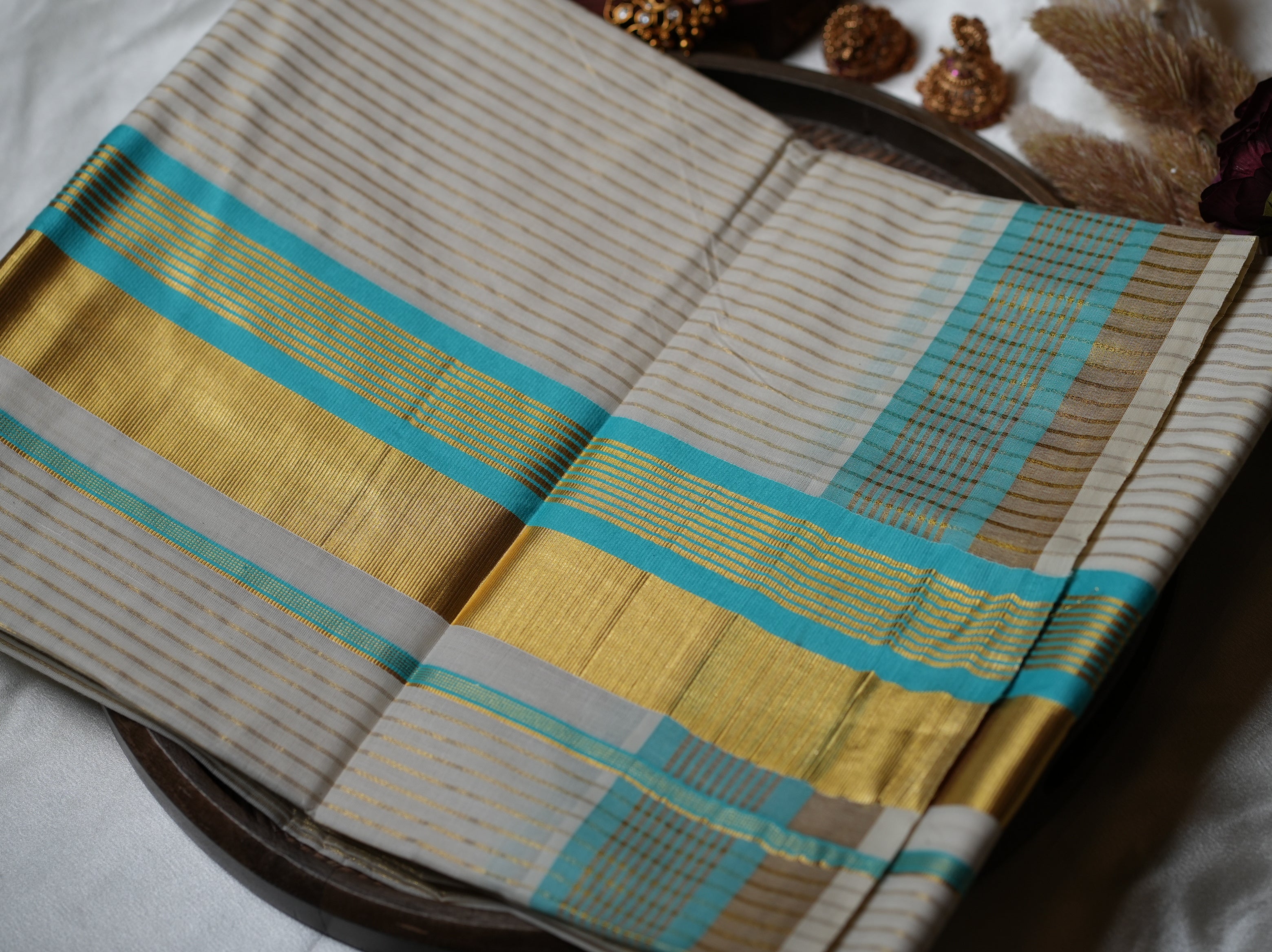 🌊 Golden Zari Stripes & Turquoise Blue: Premium Cotton Kerala Saree ✨