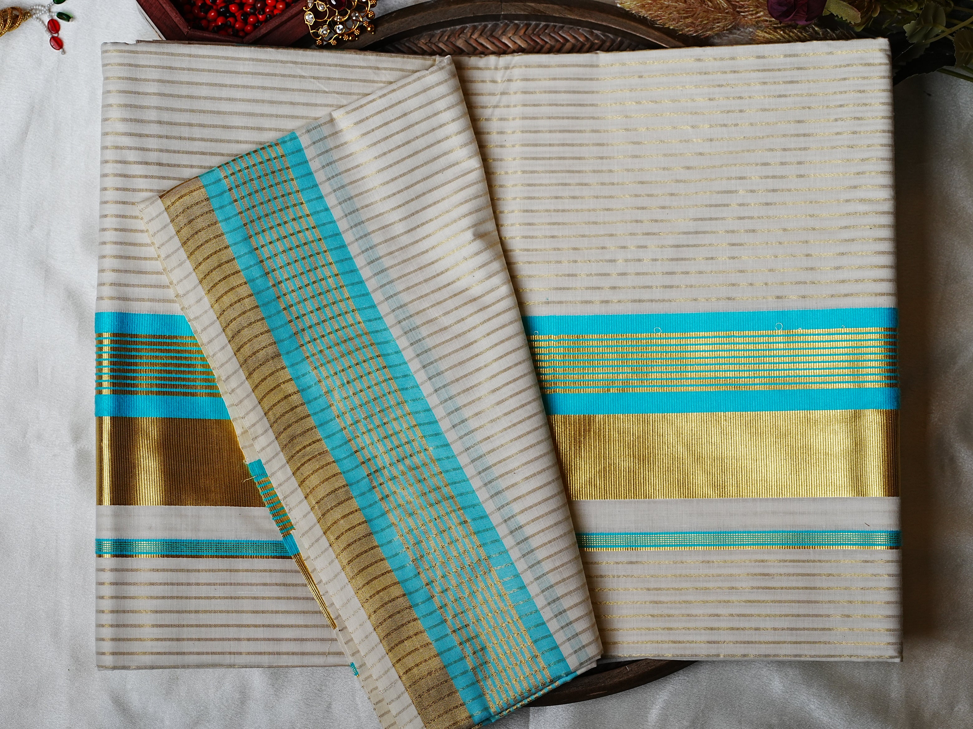🌊 Golden Zari Stripes & Turquoise Blue: Premium Cotton Kerala Saree ✨