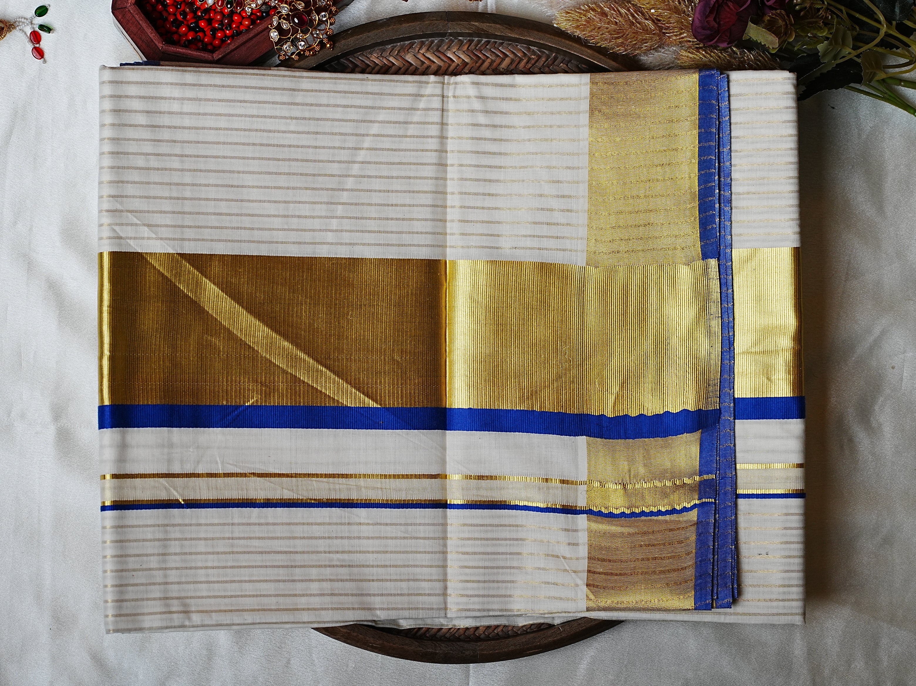 💙 Golden Zari Stripes & Royal Blue: Premium Cotton Kerala Saree ✨