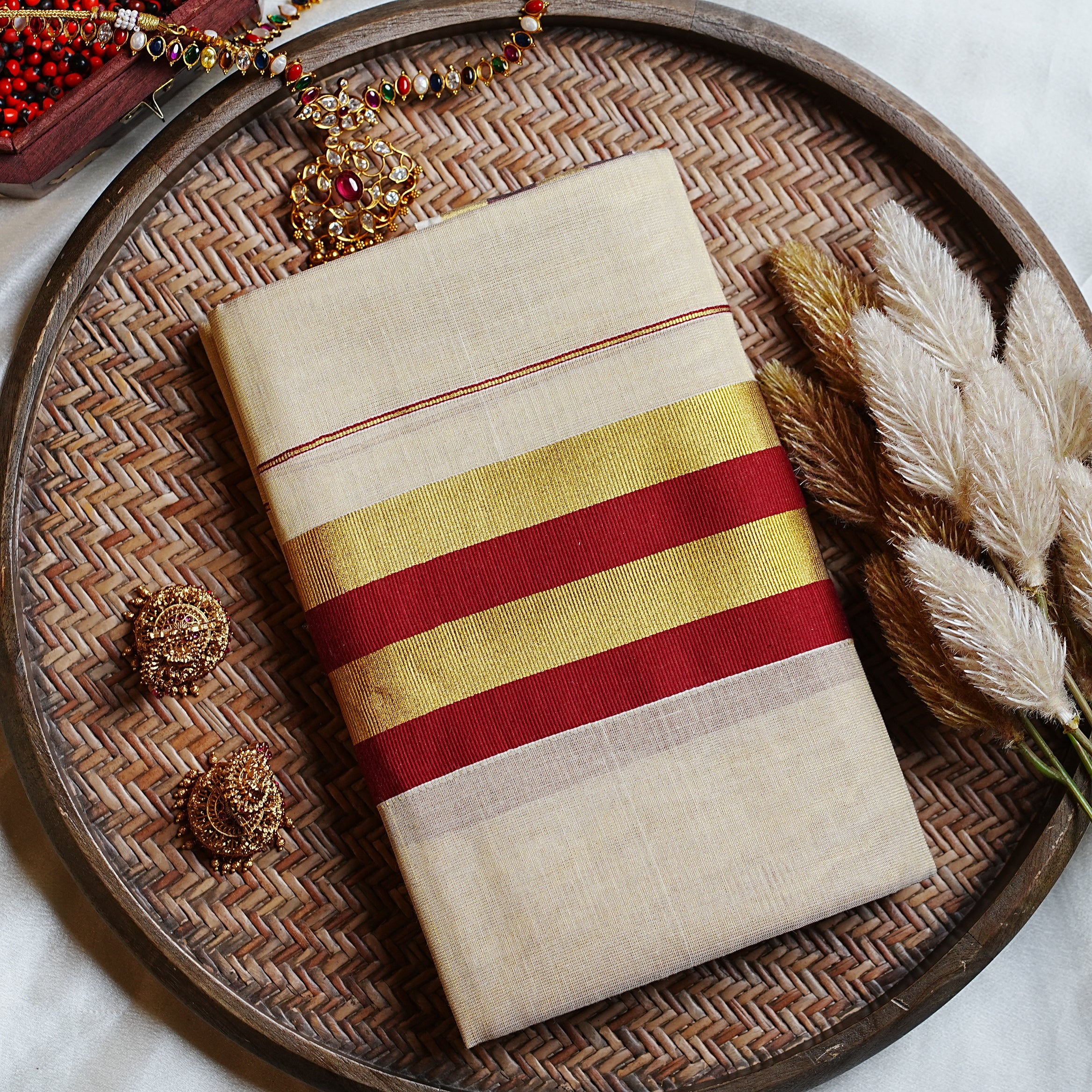 ✨ Shimmering Maroon & Grand Kasavu Tissue Kerala Single Set Mundu 🌾