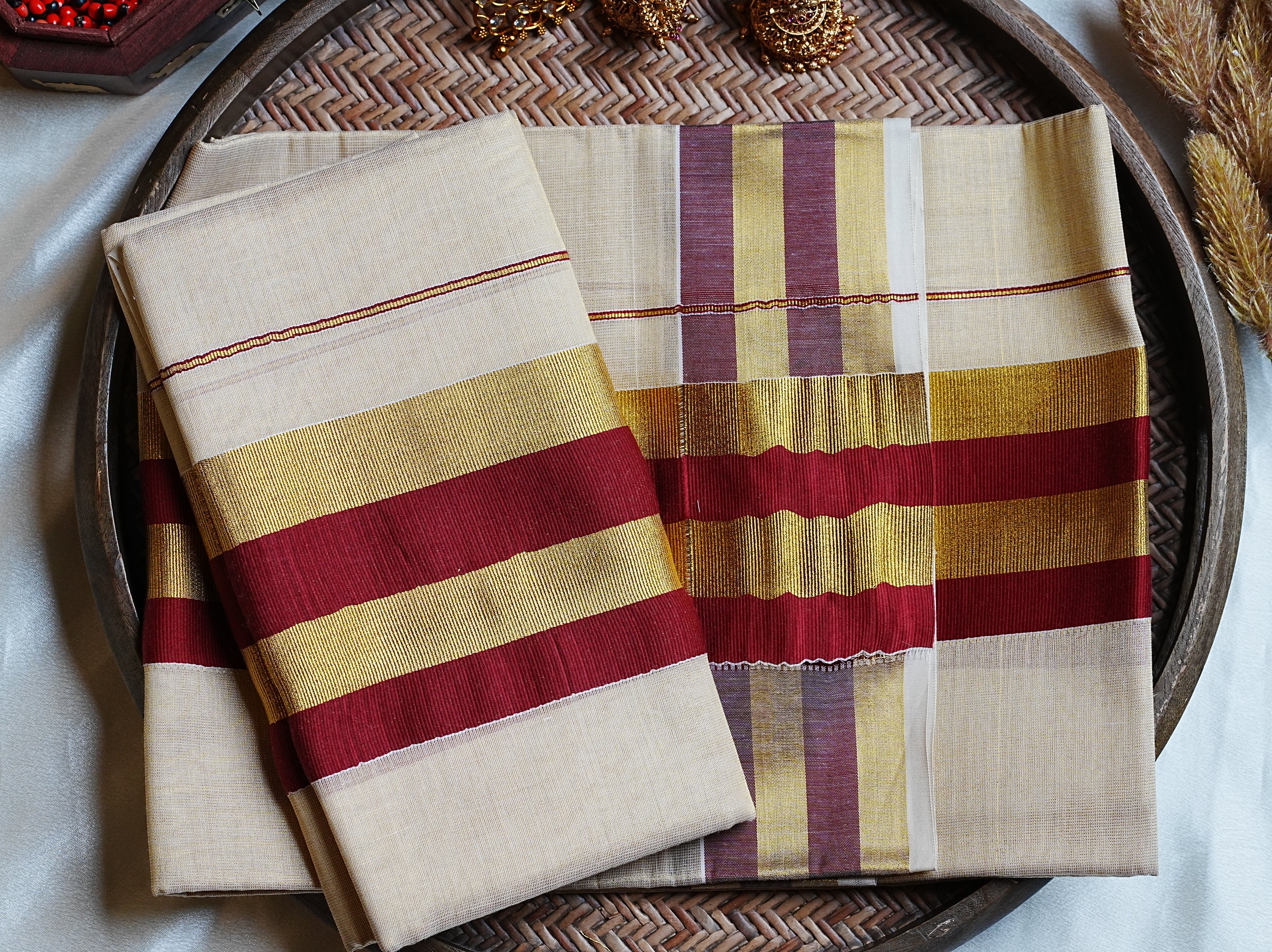 ✨ Shimmering Maroon & Grand Kasavu Tissue Kerala Single Set Mundu 🌾