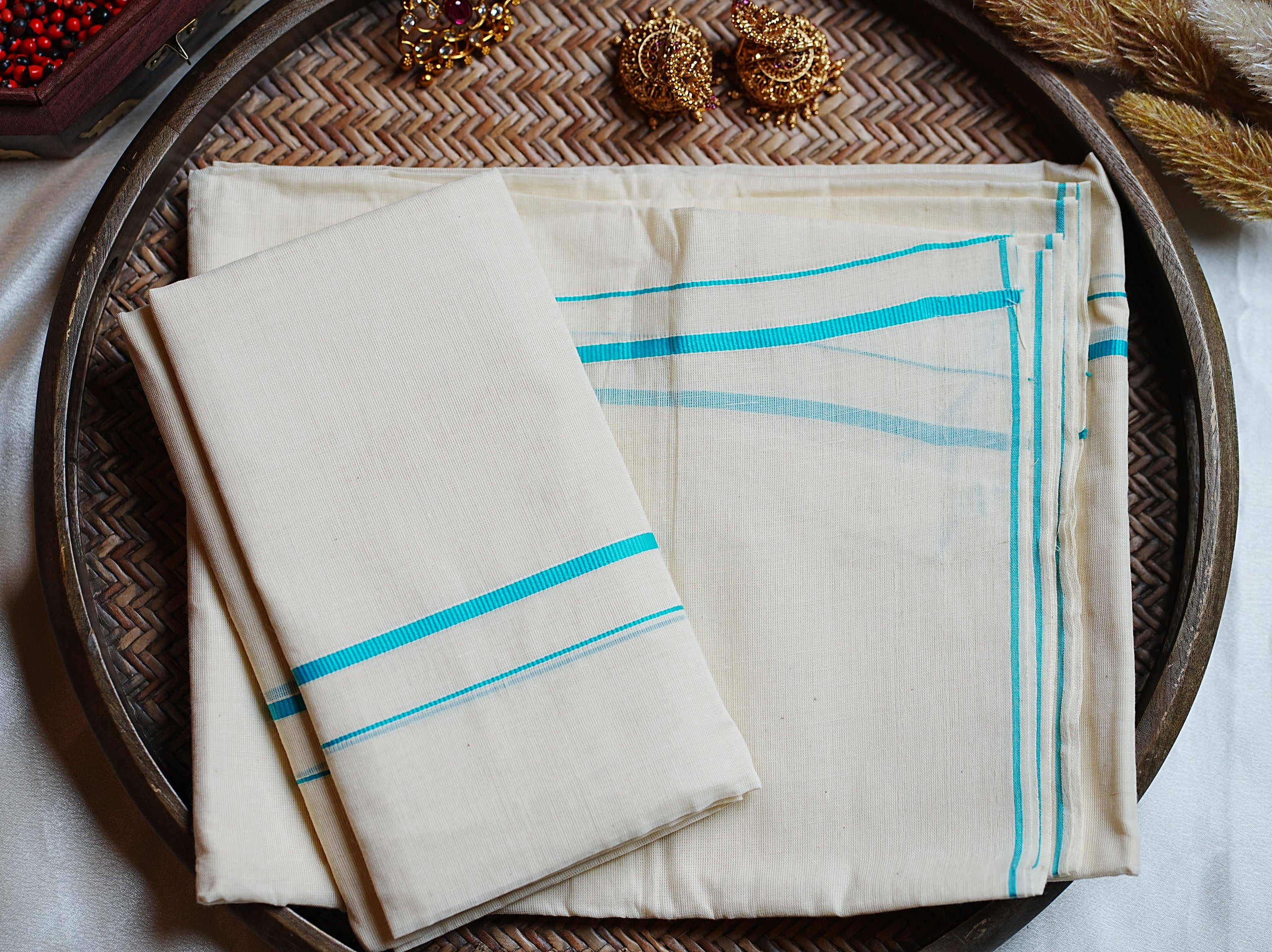 🌊 Vibrant Turquoise Eerkilikkara Cotton Kerala Set Mundu & Ikat Accent Blouse Piece  ✨