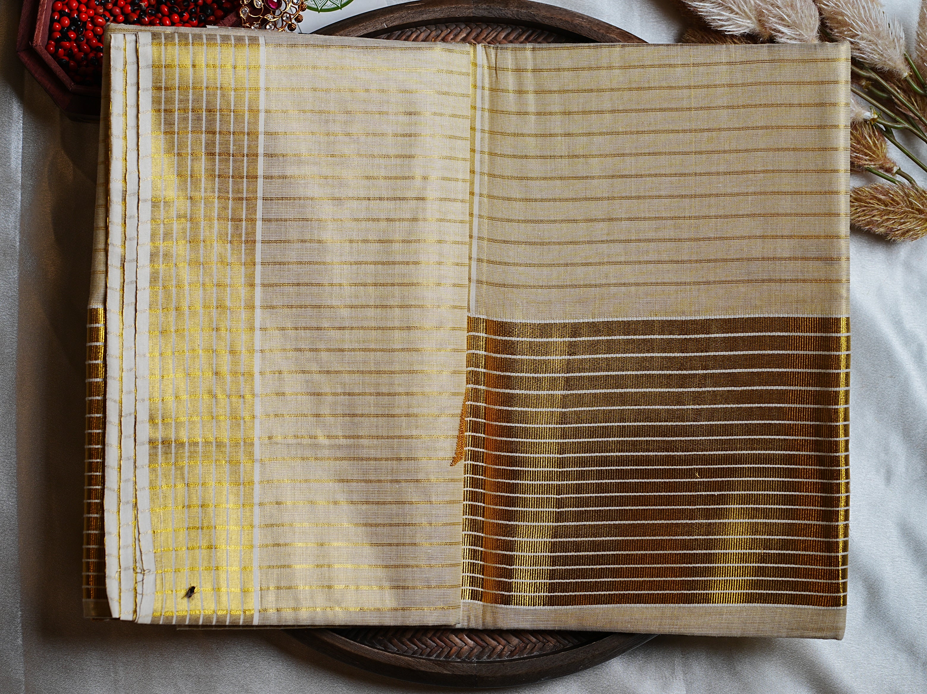 🪷 Golden Lotus Embroidery & Fine Zari: Premium Tissue Kerala Saree ✨