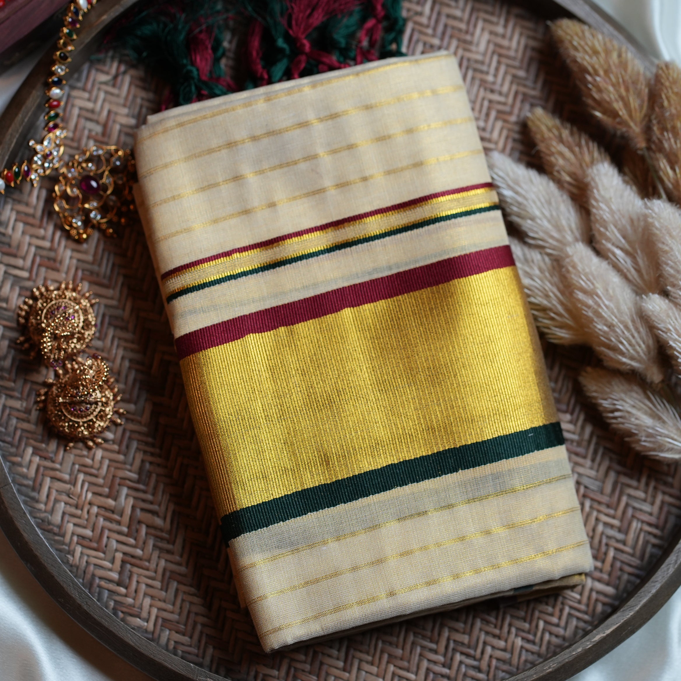 🌟 Elegant Multi-Border Gold Tissue Kerala Set Mundu: Royal Heritage Edition ✨