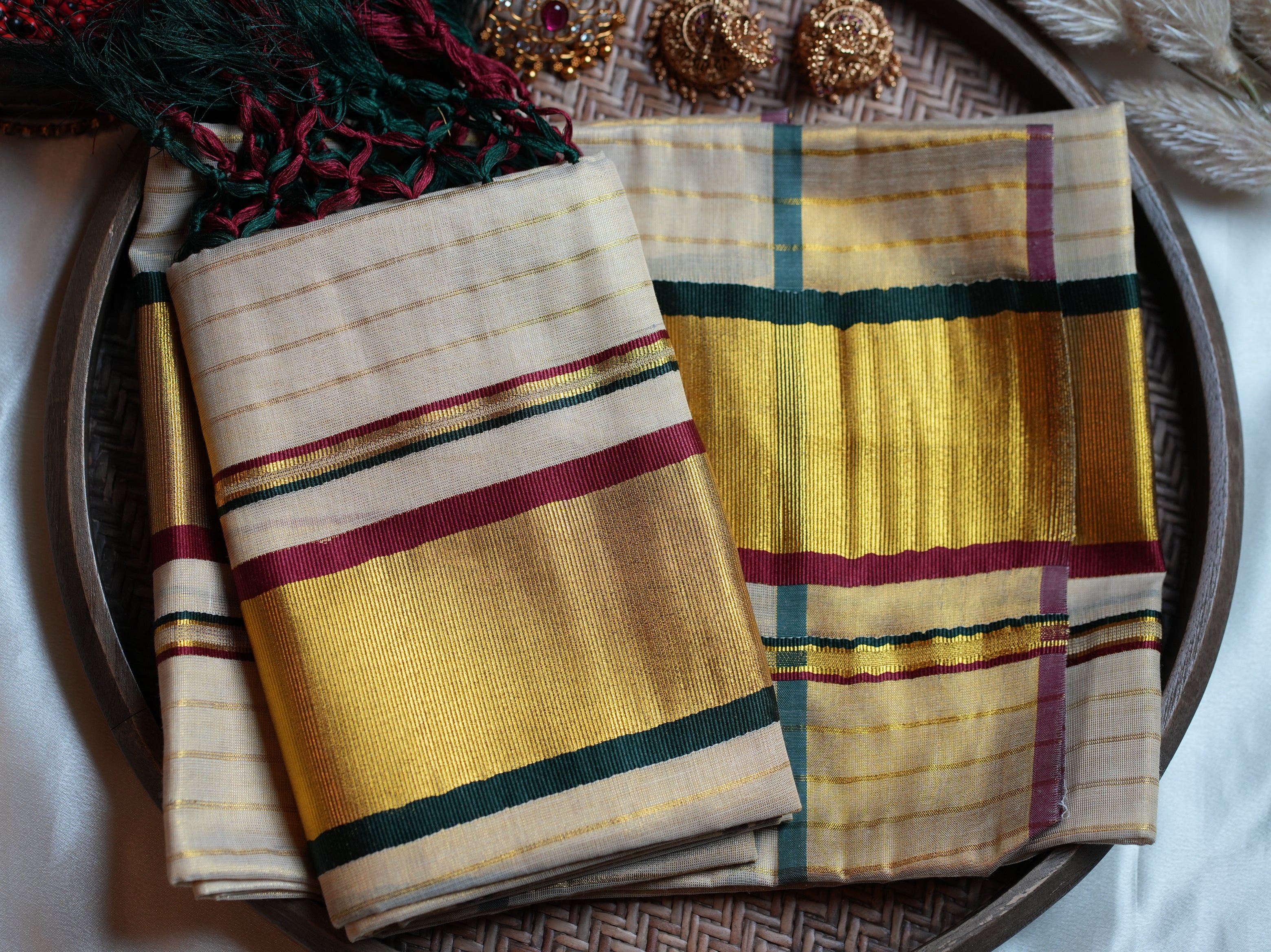 🌟 Elegant Multi-Border Gold Tissue Kerala Set Mundu: Royal Heritage Edition ✨