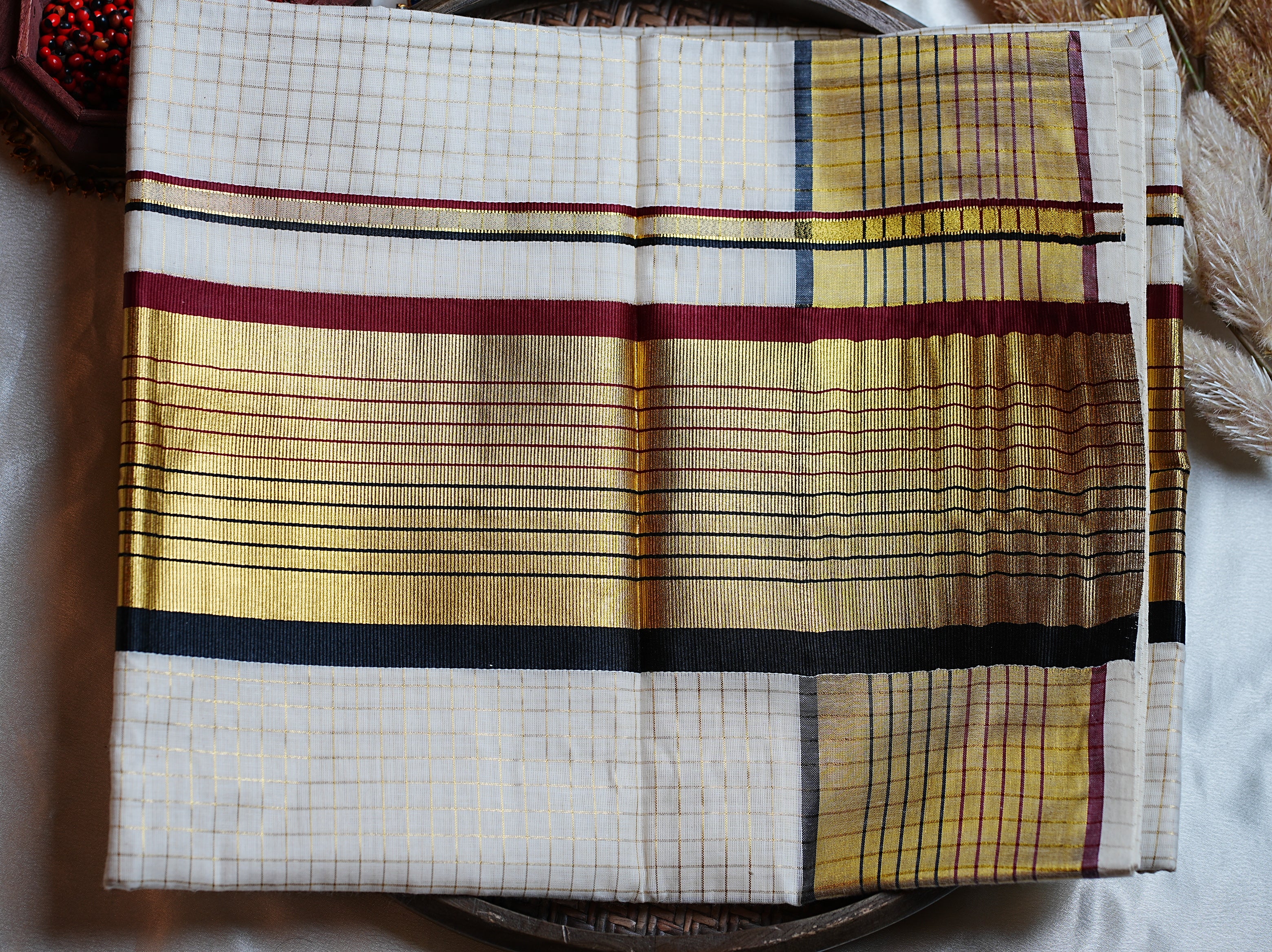 ✨ Golden Check Grid & Maroon-Black Border Cotton Kerala Saree 🖤