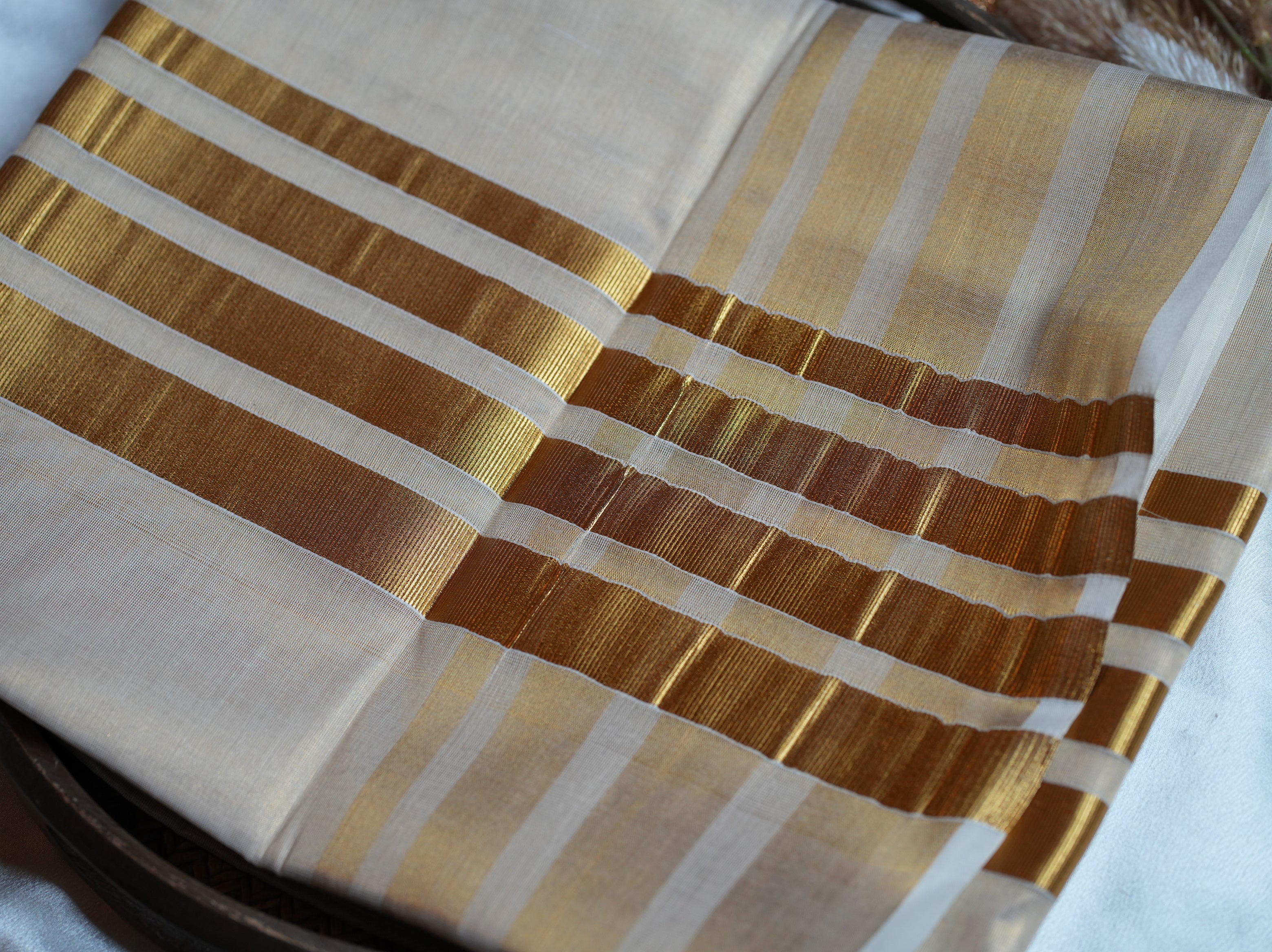 ✨ Metallic Gold Tissue Kerala Saree with Striped Kasavu Pallu & Border 🌟