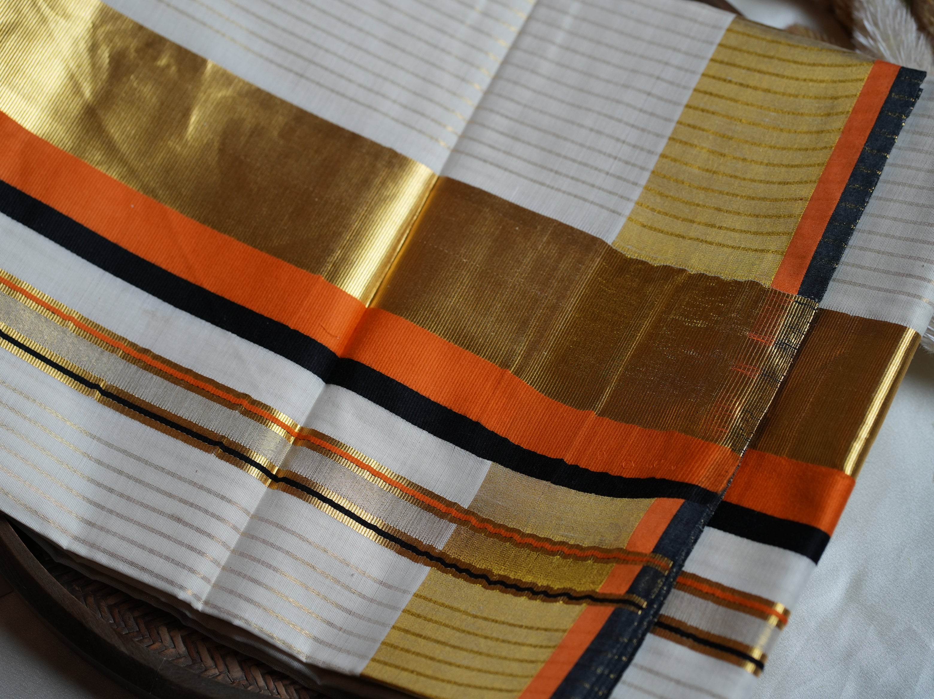 🧡 Premium Cotton Gold Line Kerala Saree with Orange & Black Kasavu Border 🖤
