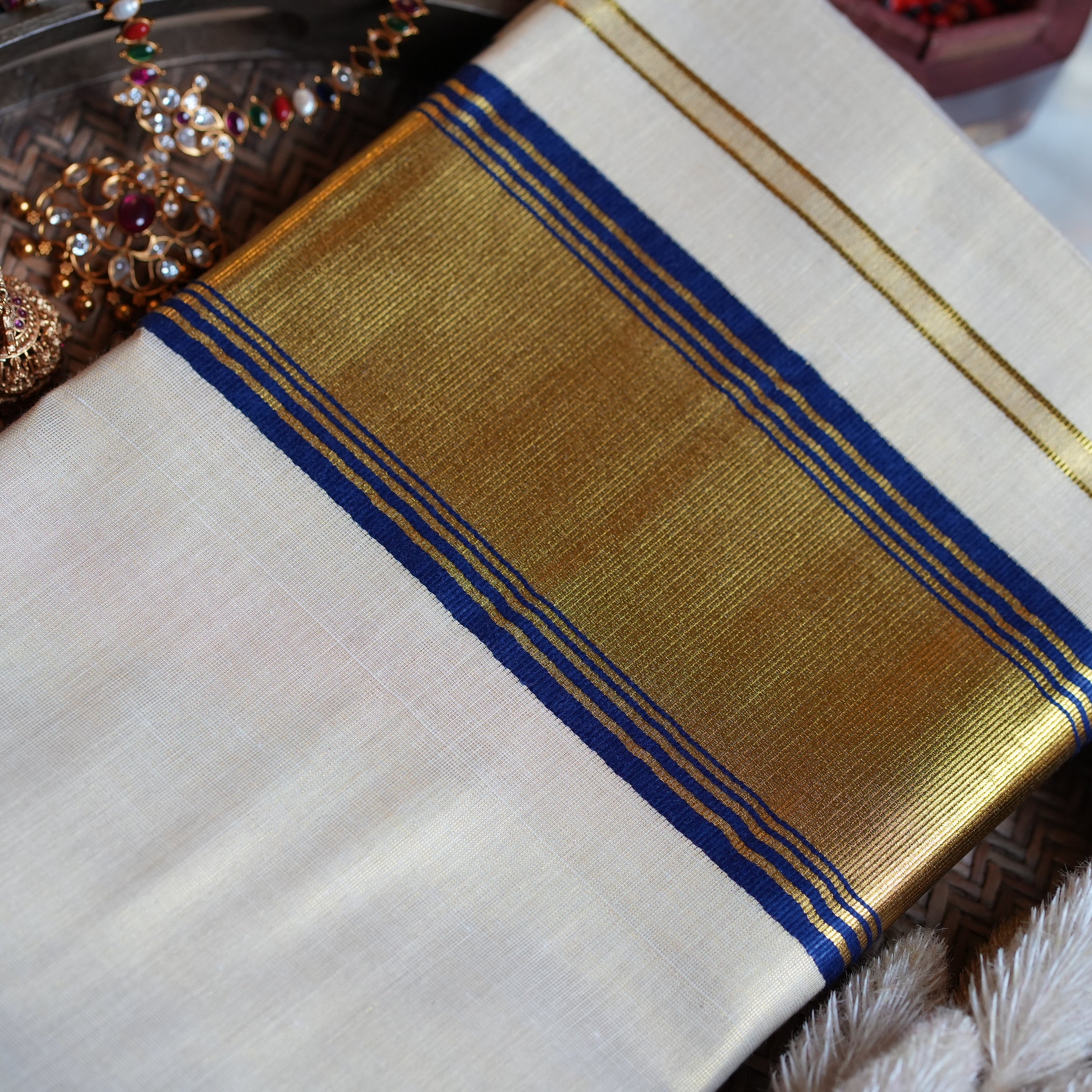 💙 Radiant Royal Blue & Gold Tissue Handloom Replica Kerala Saree 👑