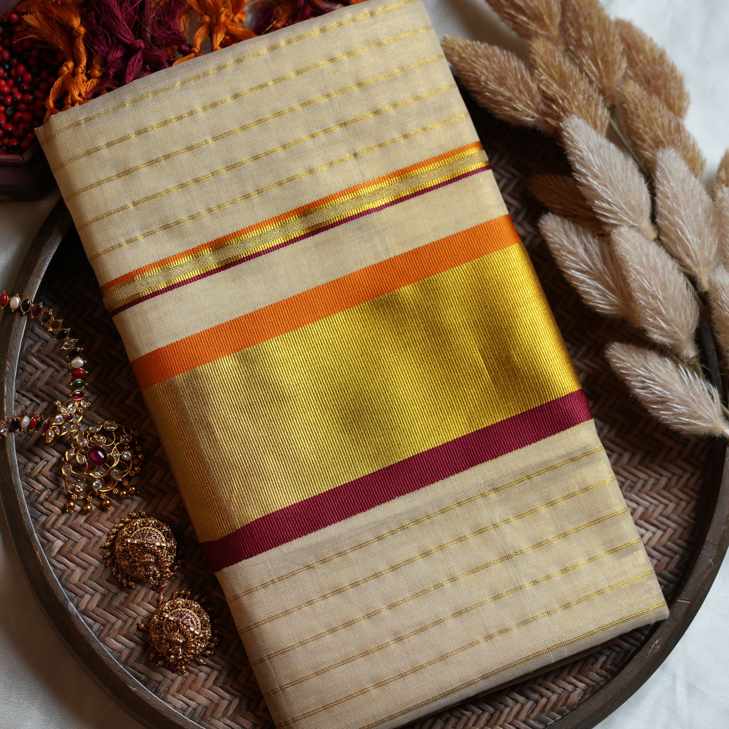 ✨ Sunset Radiance: Premium Tissue Kerala Saree with Orange & Maroon Contrast Border 🌟