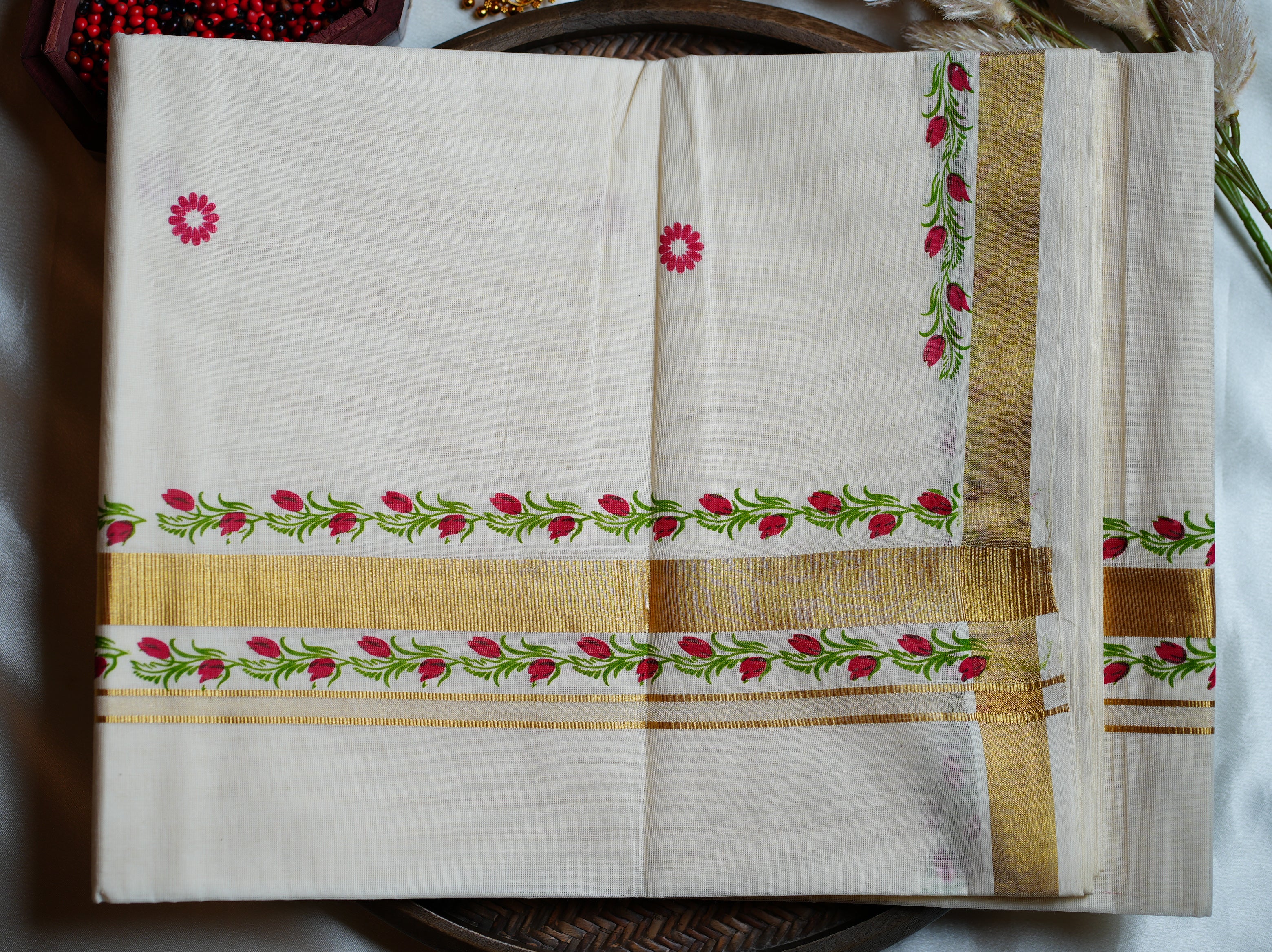 Artistically Hand-Painted Traditional Kerala Saree with Red Floral Vine & Gold Accents