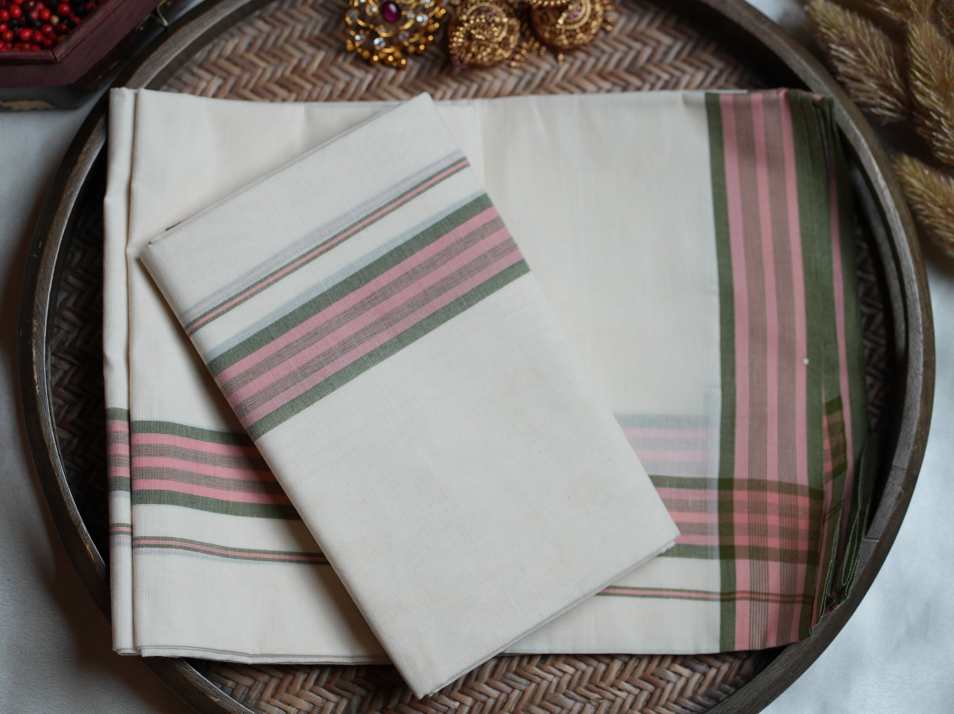 🌸 Off-White Kerala Cotton Mulloth Single Set Mundu with Dusty Pink & Olive Green Striped Borders ✨🌾
